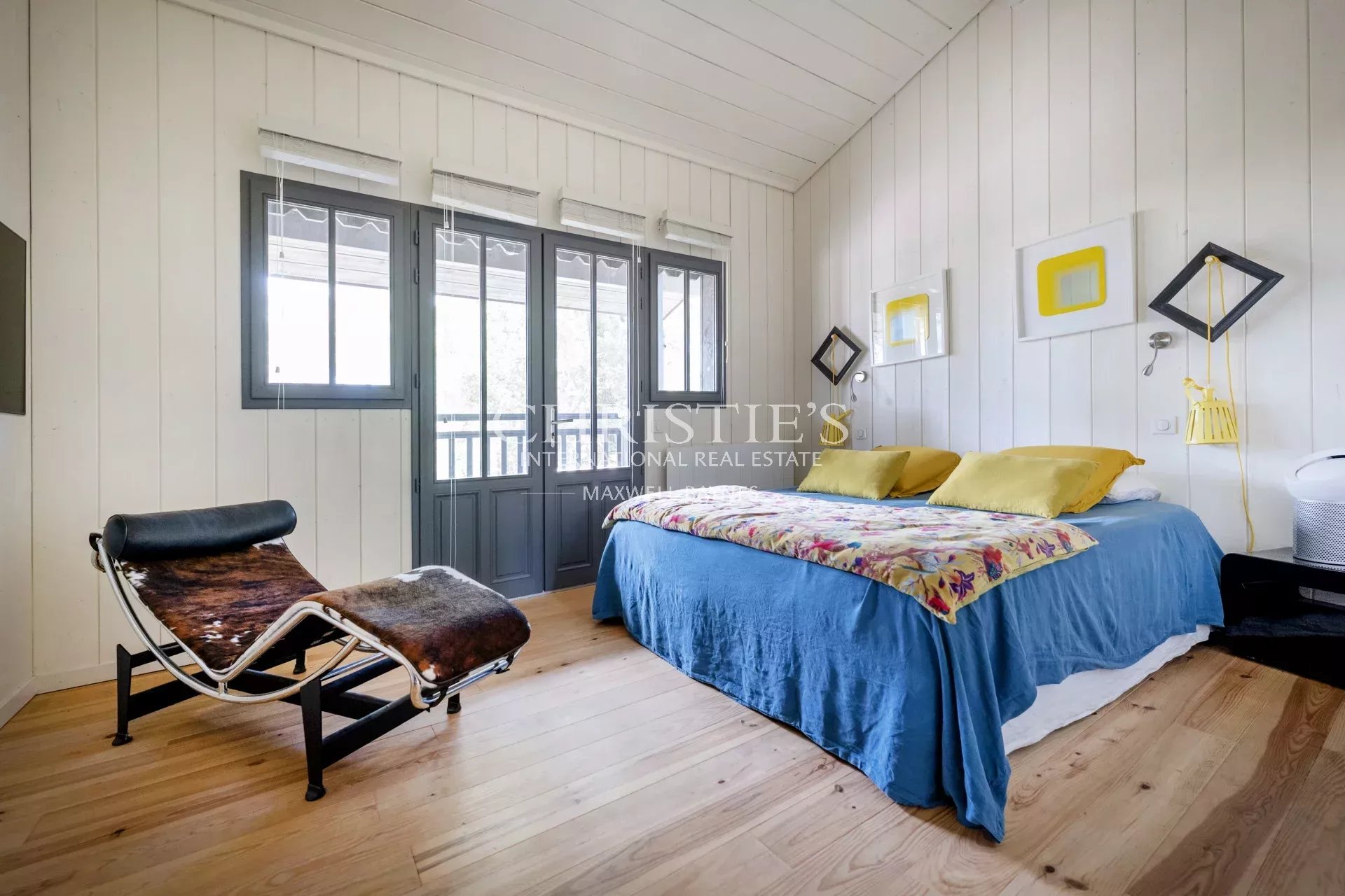 5 Bedroom Villa/Townhouse's Image 4