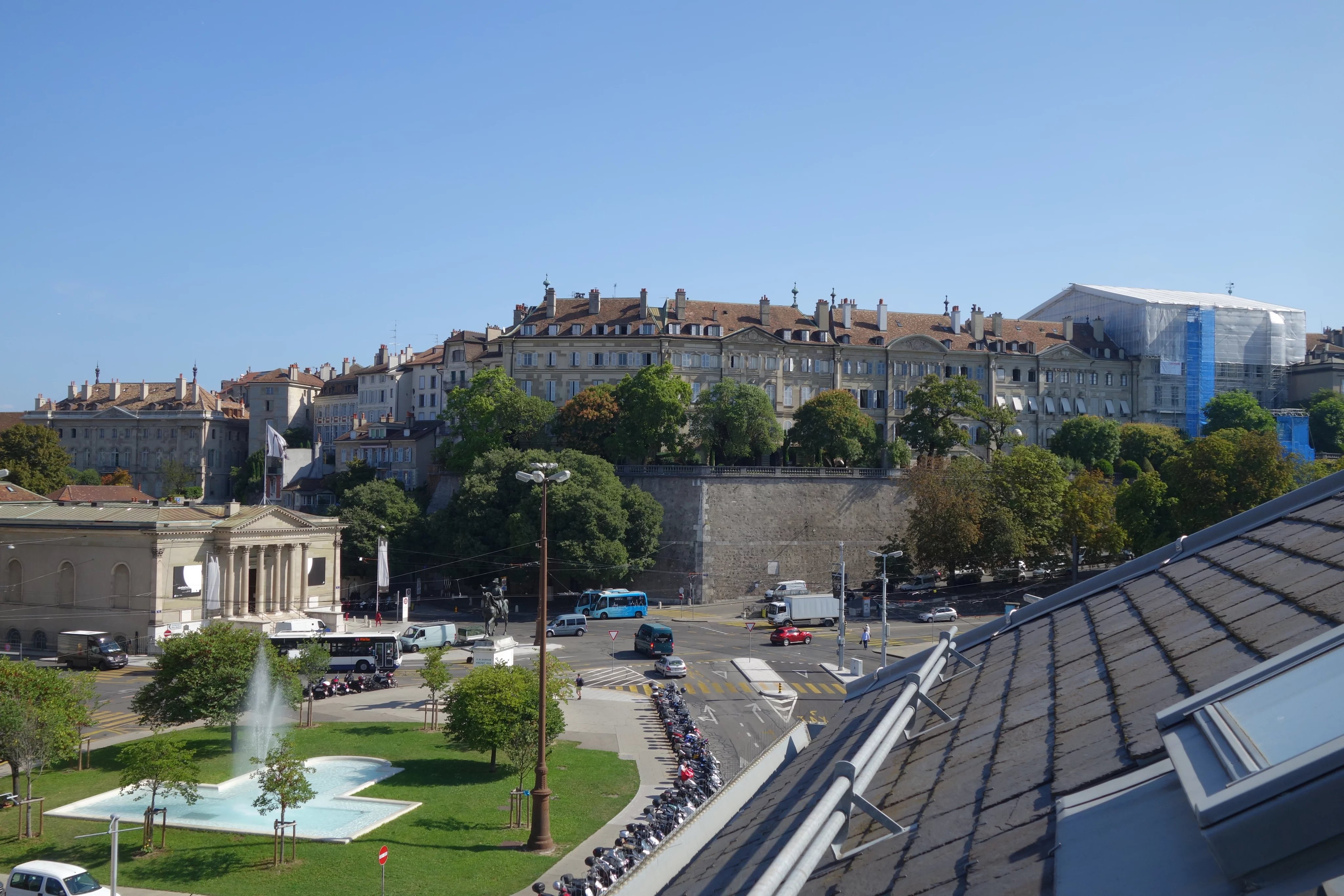 Place de Neuve - Exceptional 7-room apartment