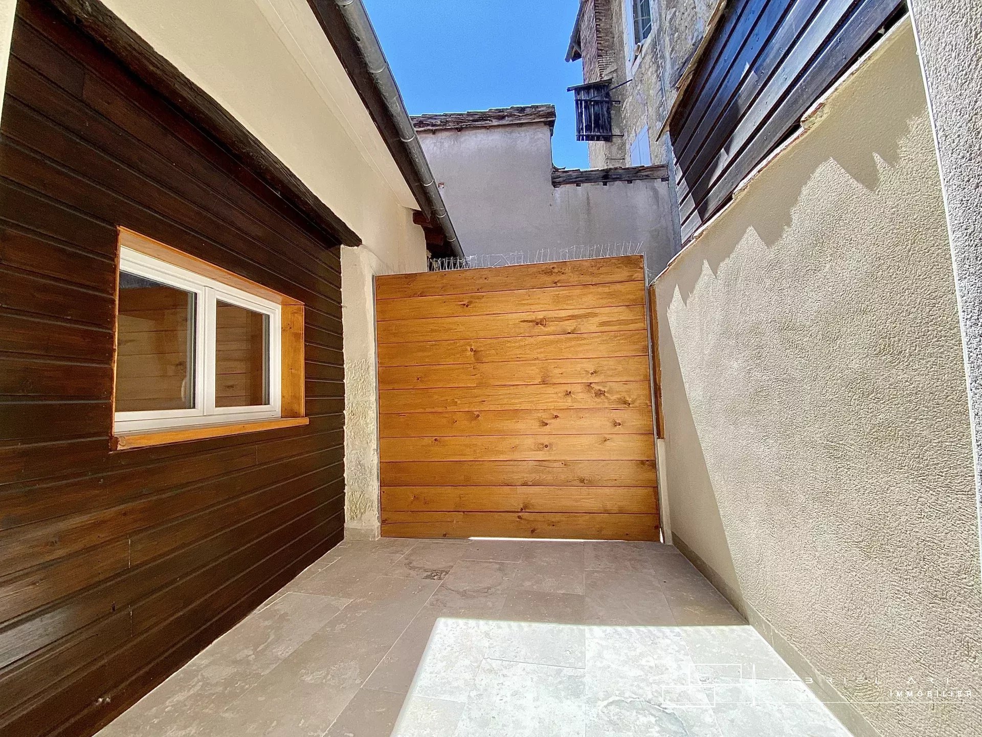 Agence immobilière de 