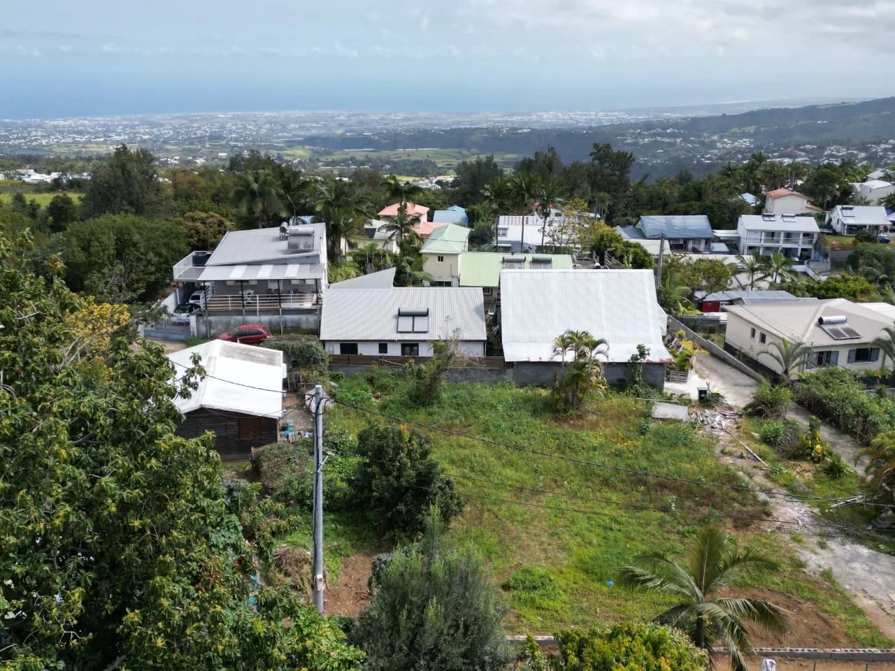 🌿 Annonce – Lot B : 405 m² constructibles au Tampon (Pont d’Yves)