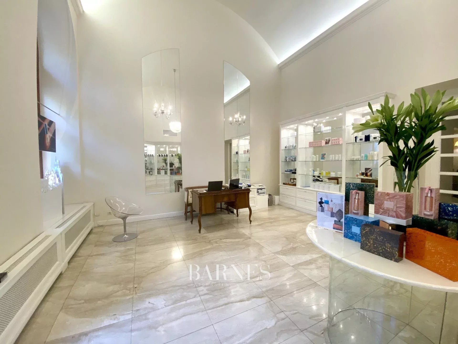 Tesisler Budapest VI. kerülete - picture 6