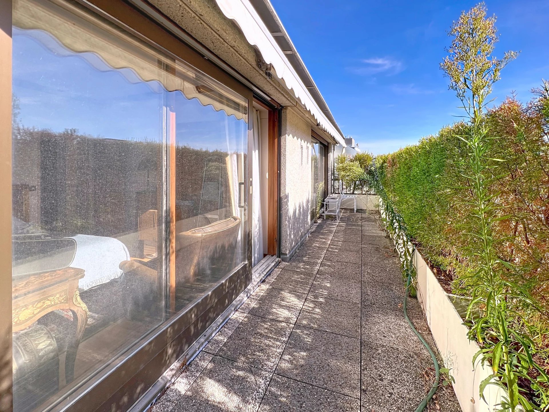 Superbe attique au sein d’une résidence de prestige – Champel