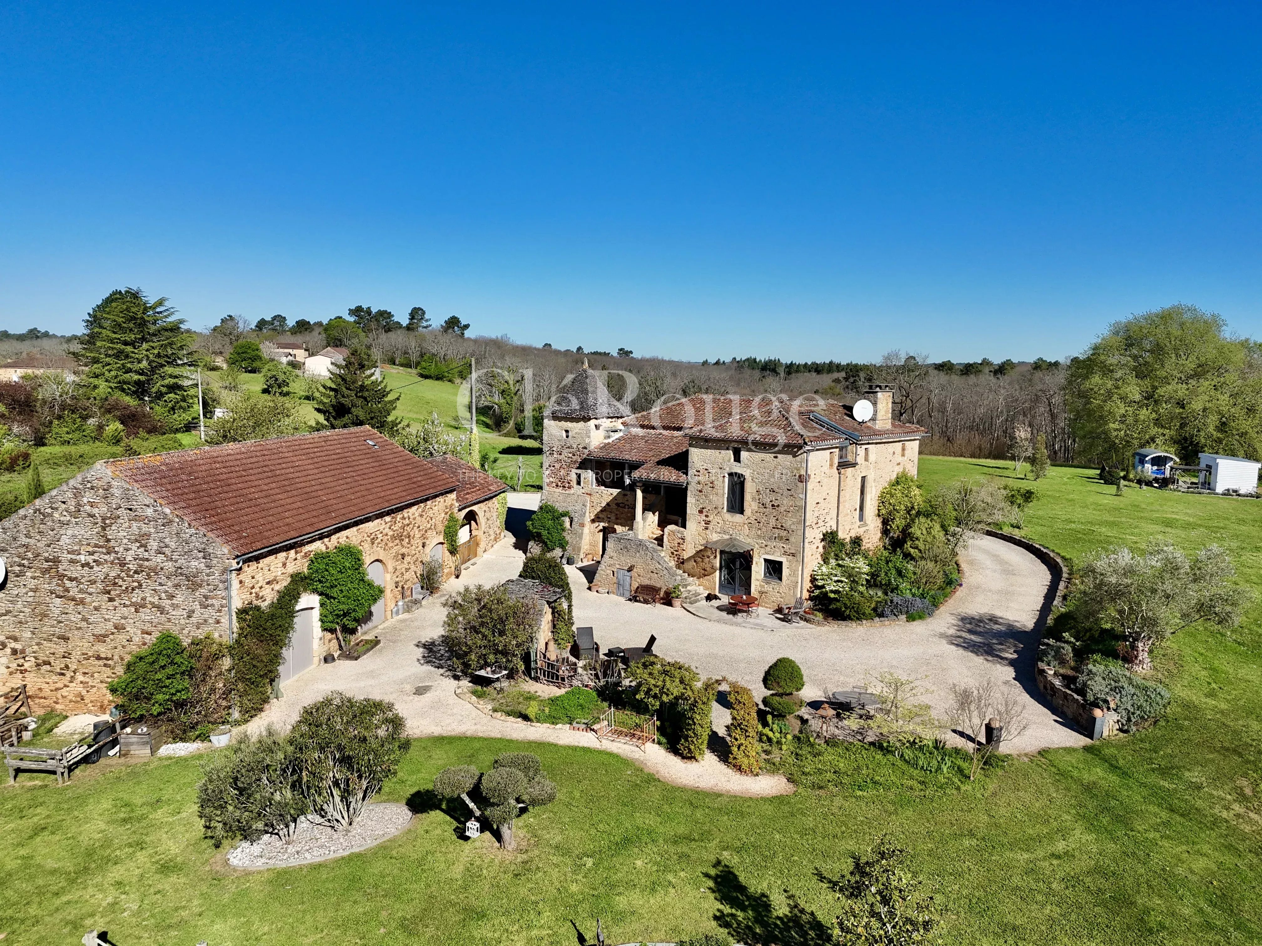 House in Villefranche-du-Perigord - view 1