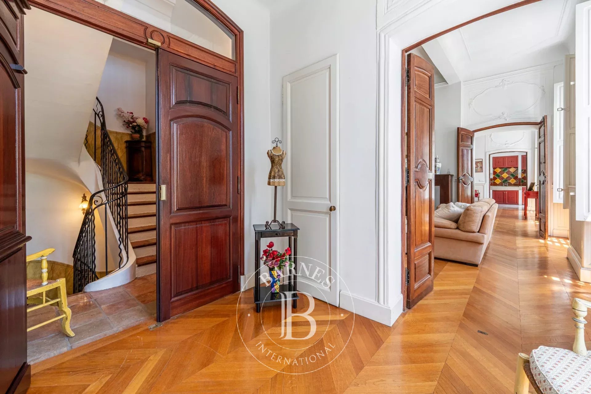 Kirevi Aix-en-Provence - picture 14