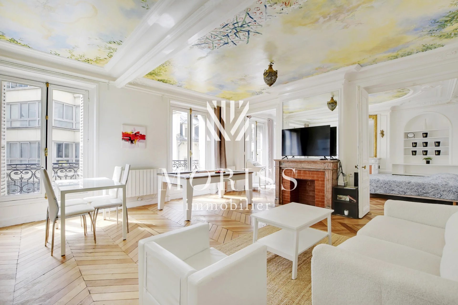 APPARTEMENT4 PIECES - 75008 PARIS- QUARTIER SAINT-PHILIPPE DU RO - Image Array