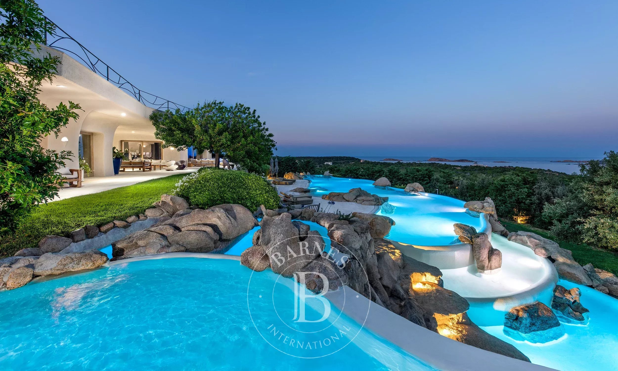 Villa Porto Cervo  -  ref 3223195 (picture 2)
