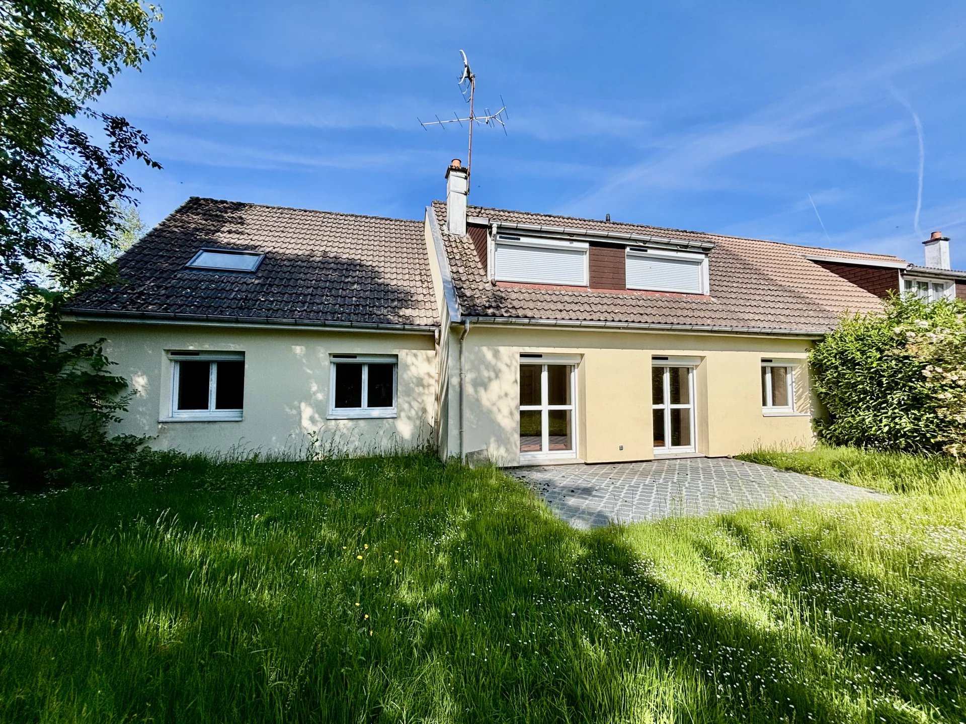 MAISON 6CHS SUR BIHOREL LE CHAPITRE