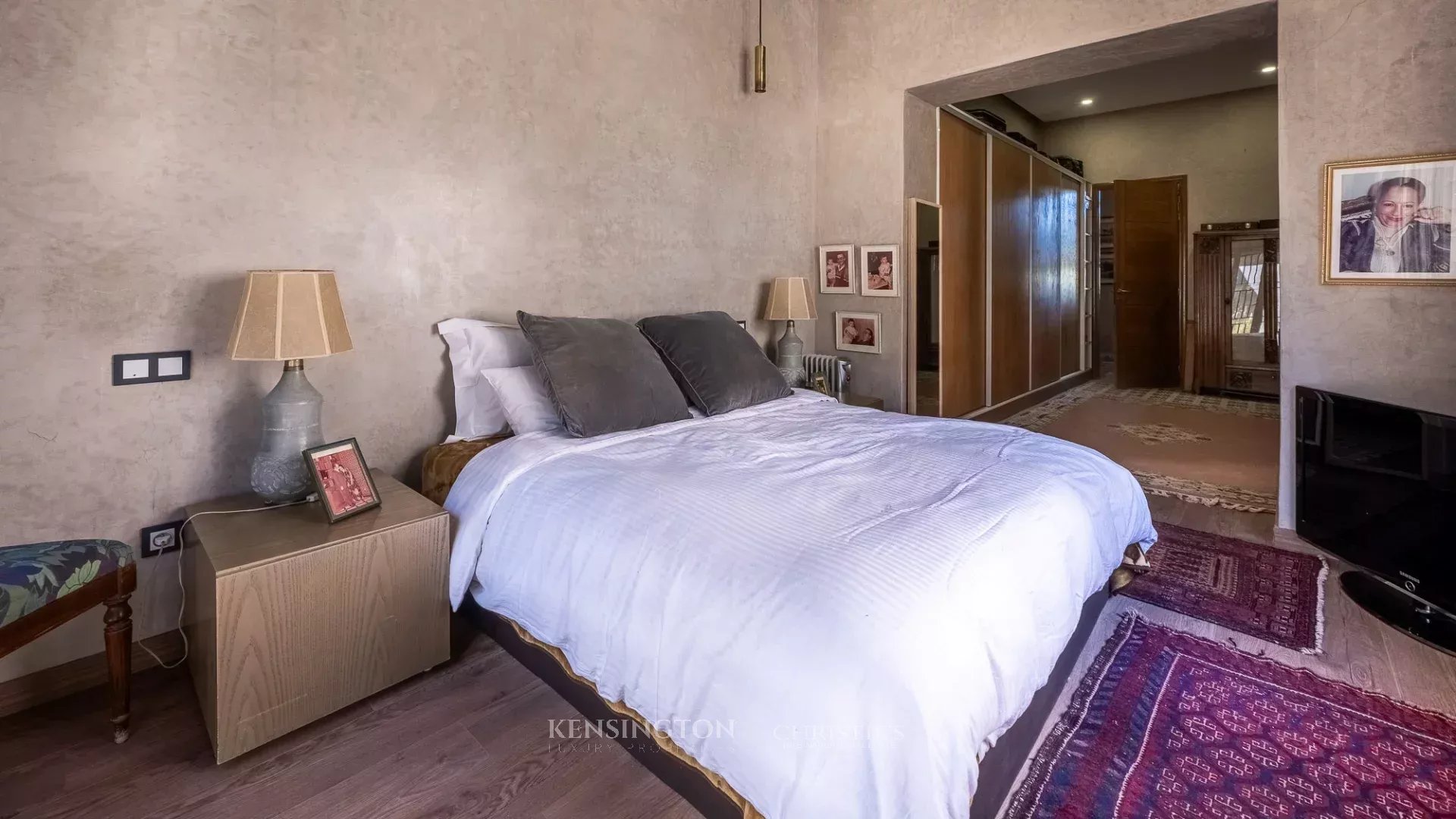 8 Bedroom Villa/Townhouse's Image 32