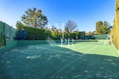 Luxury Stone Villa for Sale in Mougins | Prestigious Family Estate — photo 3 of 7