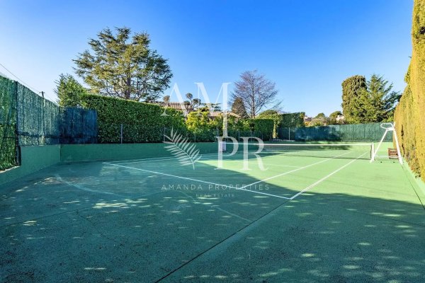 Luxury Stone Villa for Sale in Mougins | Prestigious Family Estate — photo 3