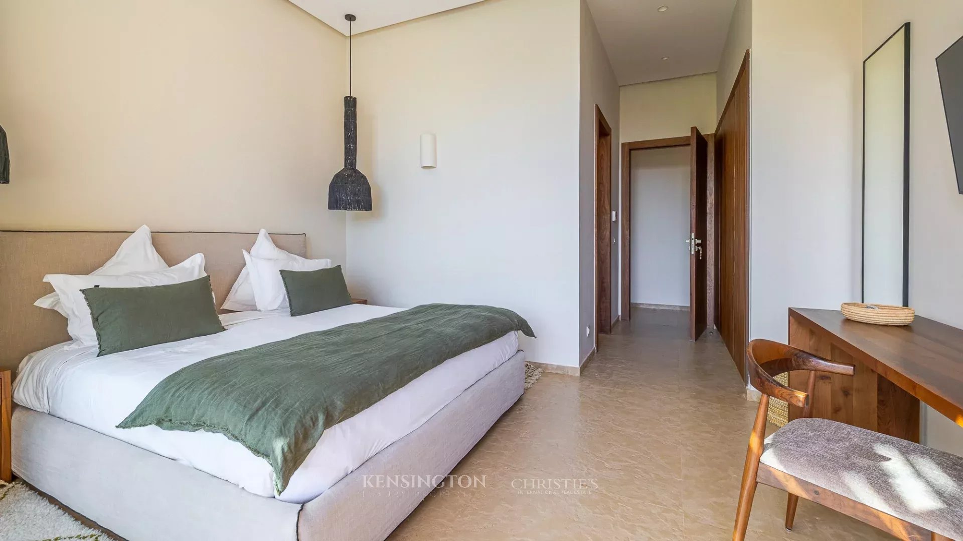 6 Bedroom Villa/Townhouse's Image 28
