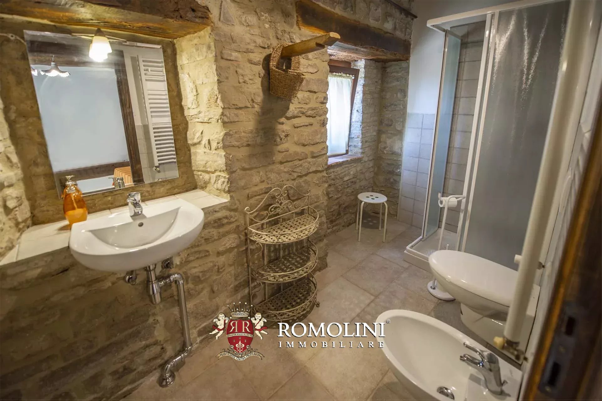 11 Bedroom Villa/Townhouse's Image 36