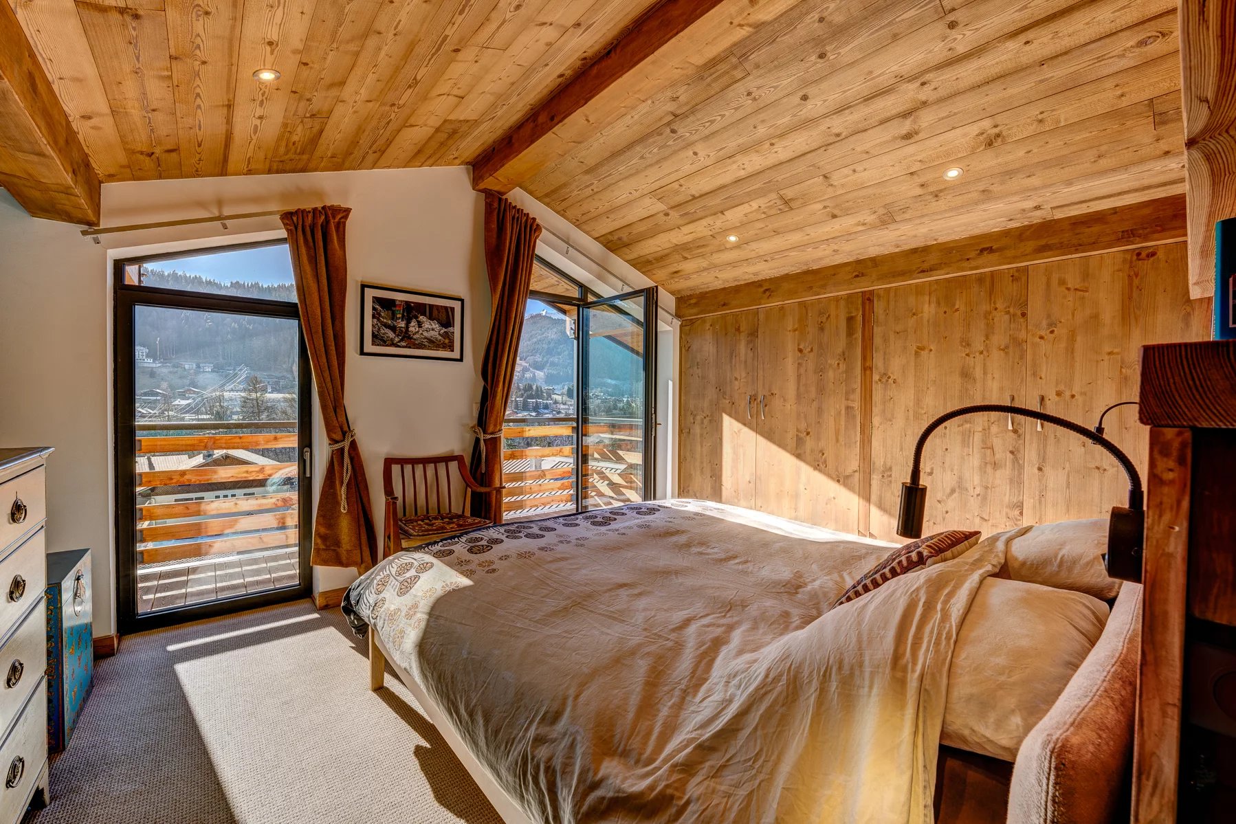 Photo of MORZINE - Modern 6 bedroom chalet in Montriond