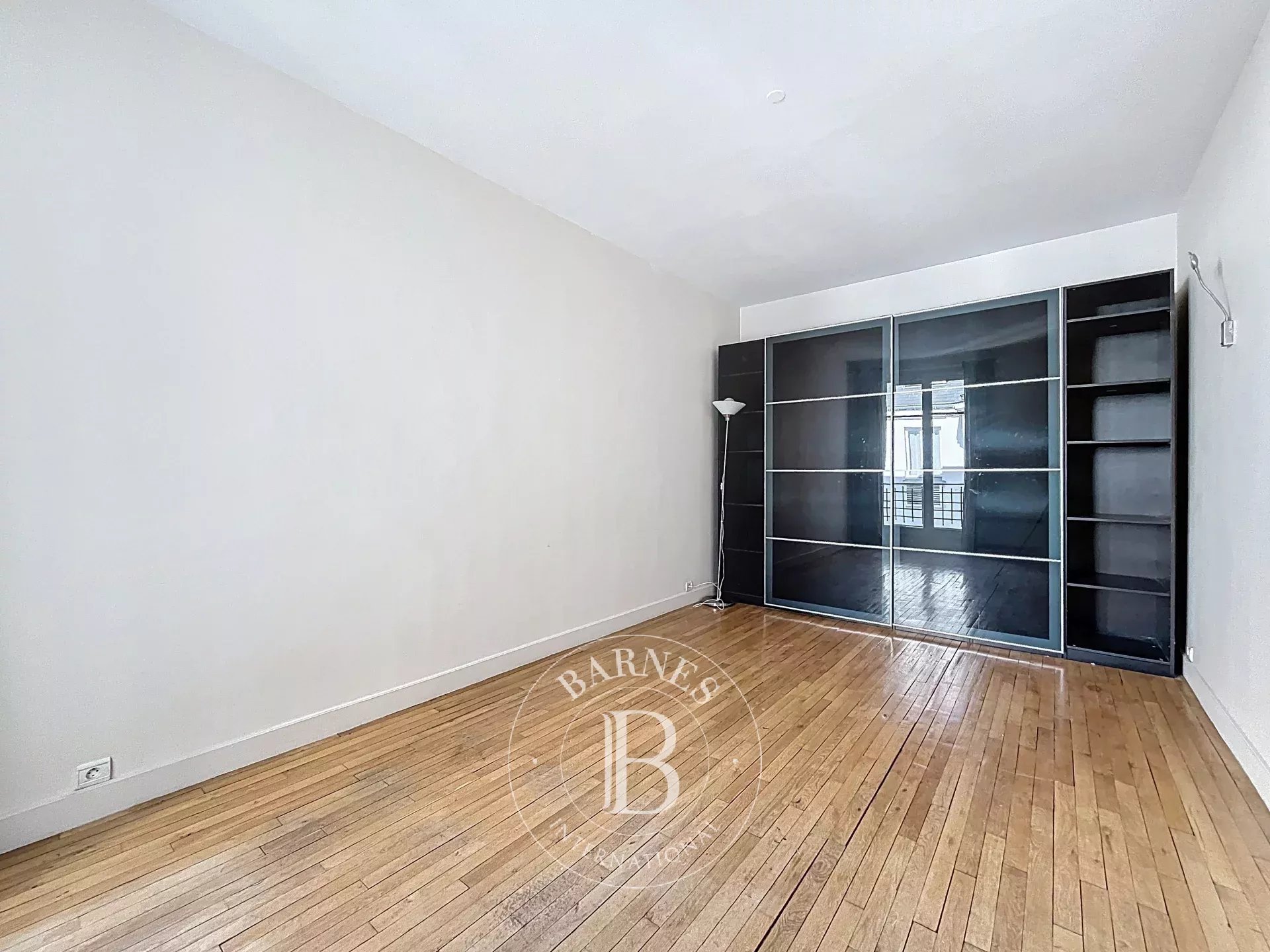 Paris  - Apartment 3 Bedrooms - picture 7