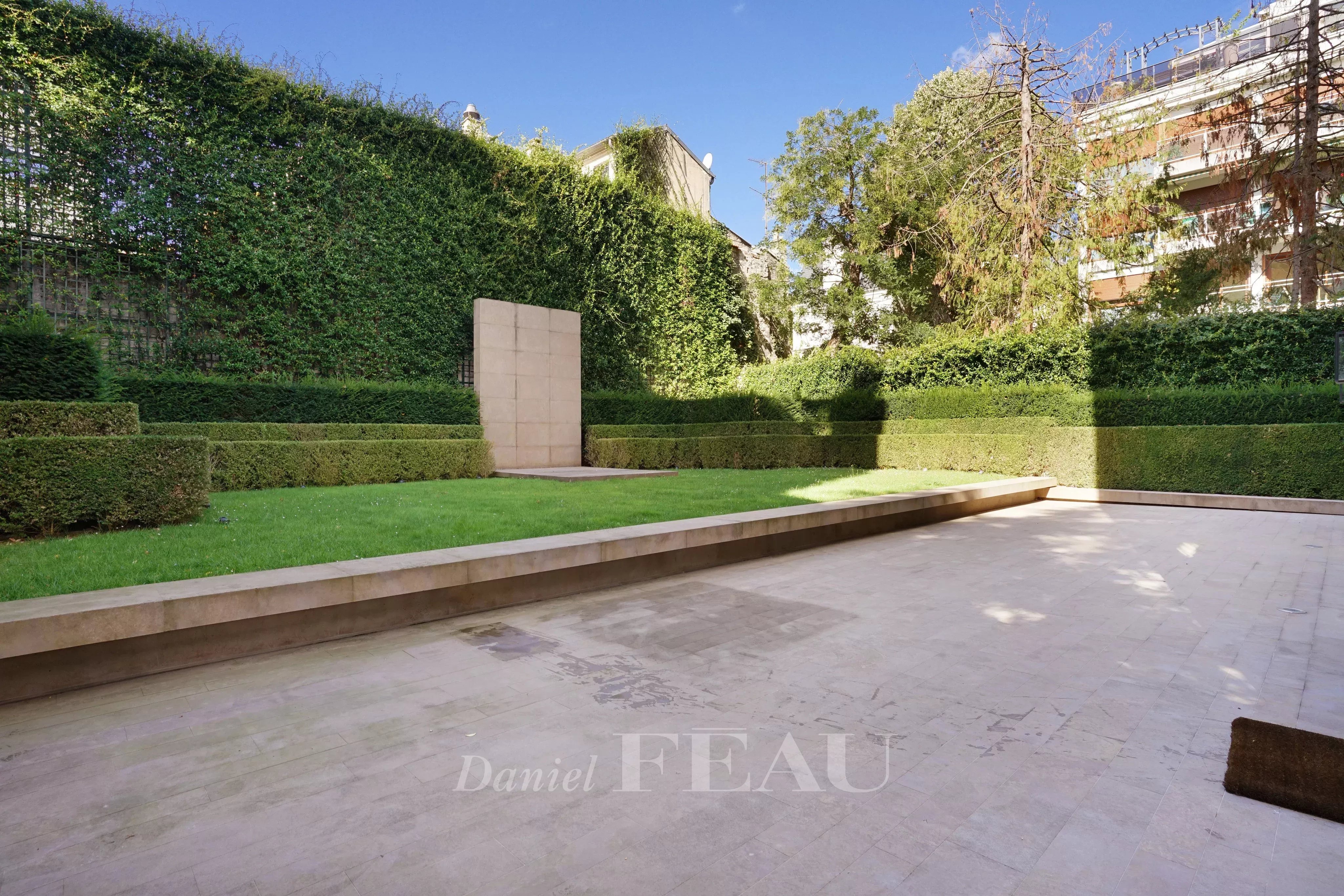 Terrasse et jardins privatifs