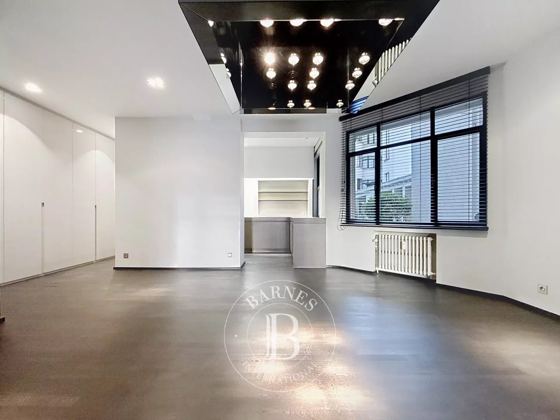 Châtelain/Louise – Bel appartement 2 chambres