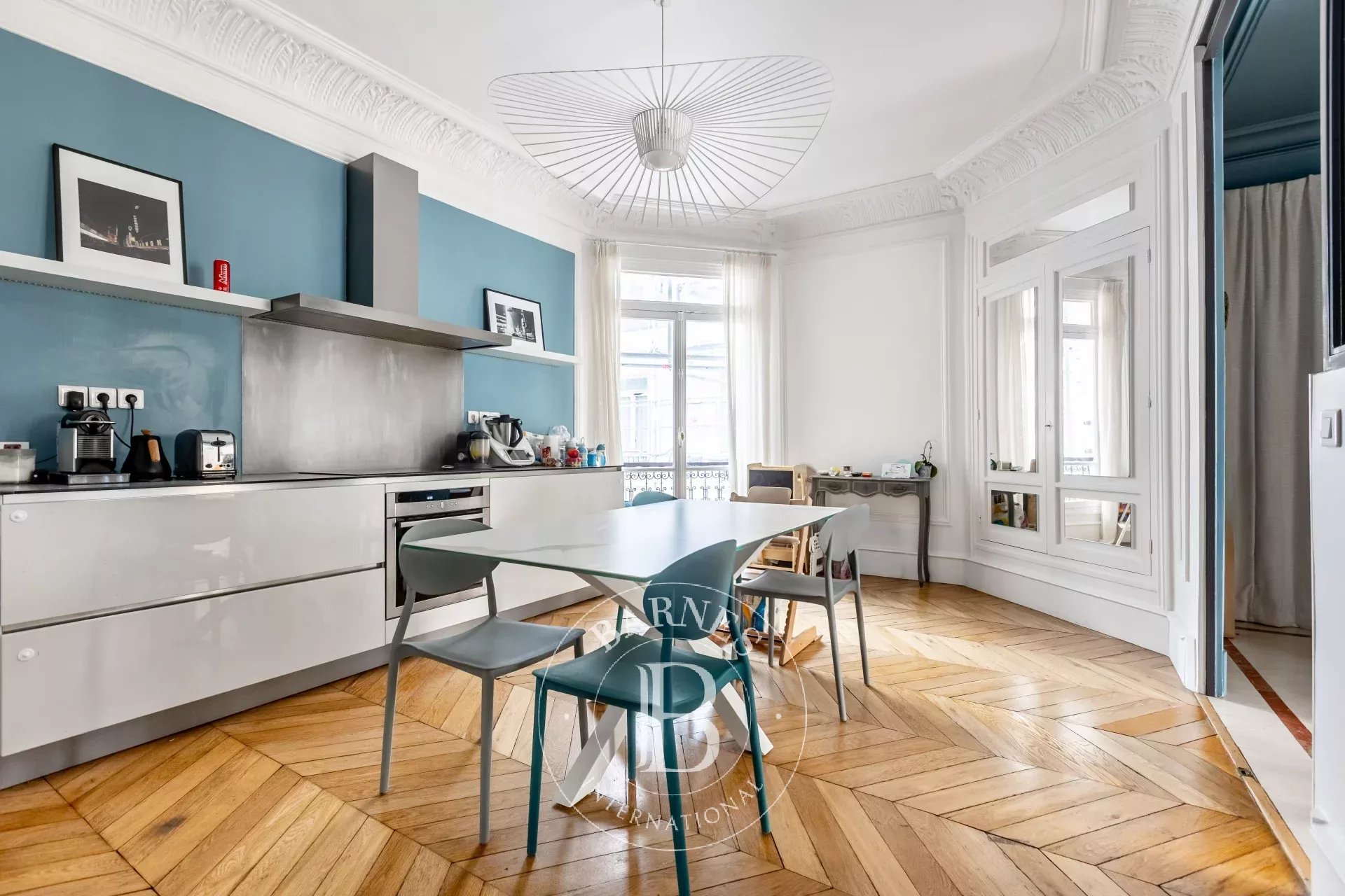 Daire Paris 8ème - picture 5