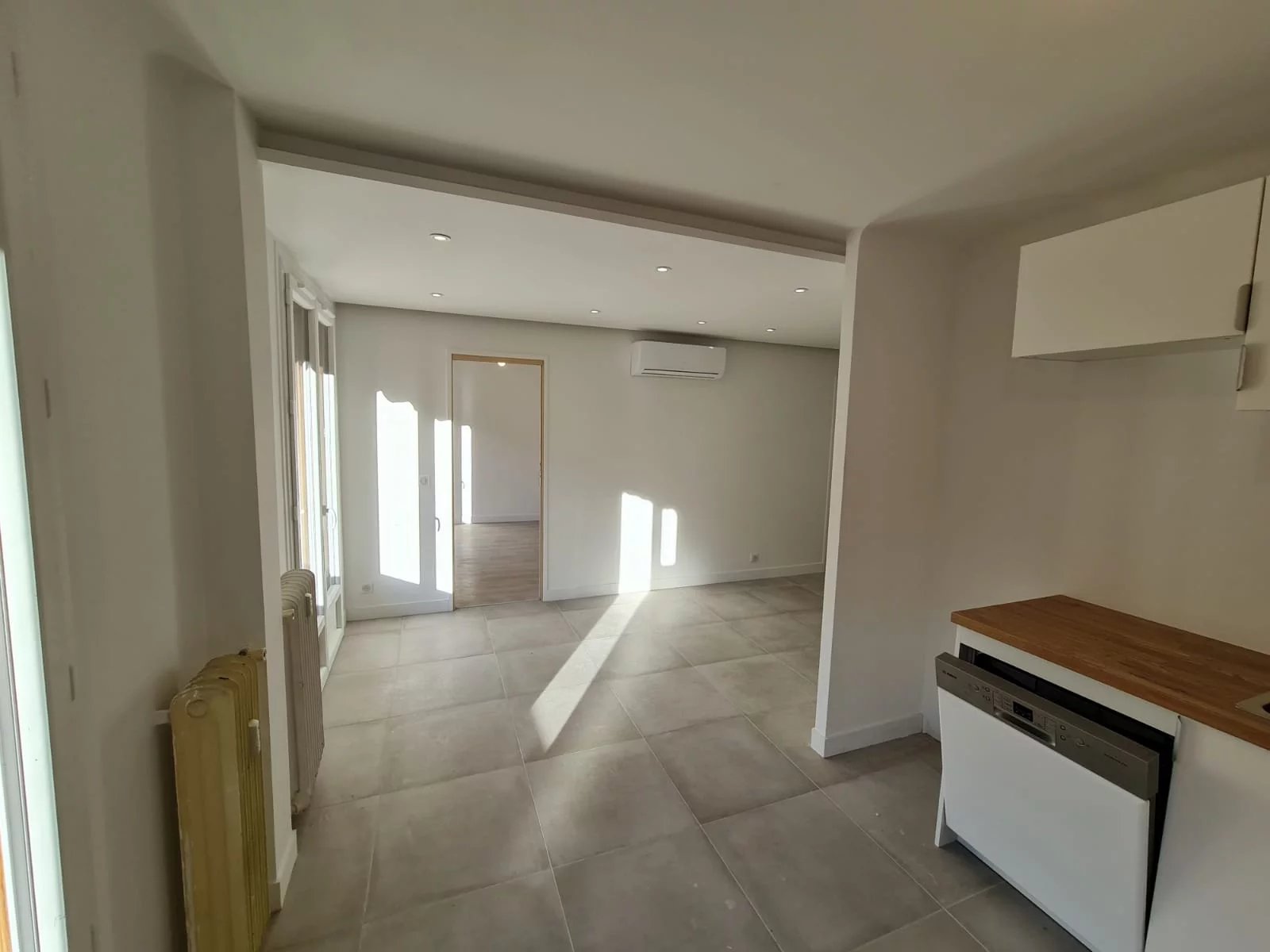 Sale Apartment Menton Carei
