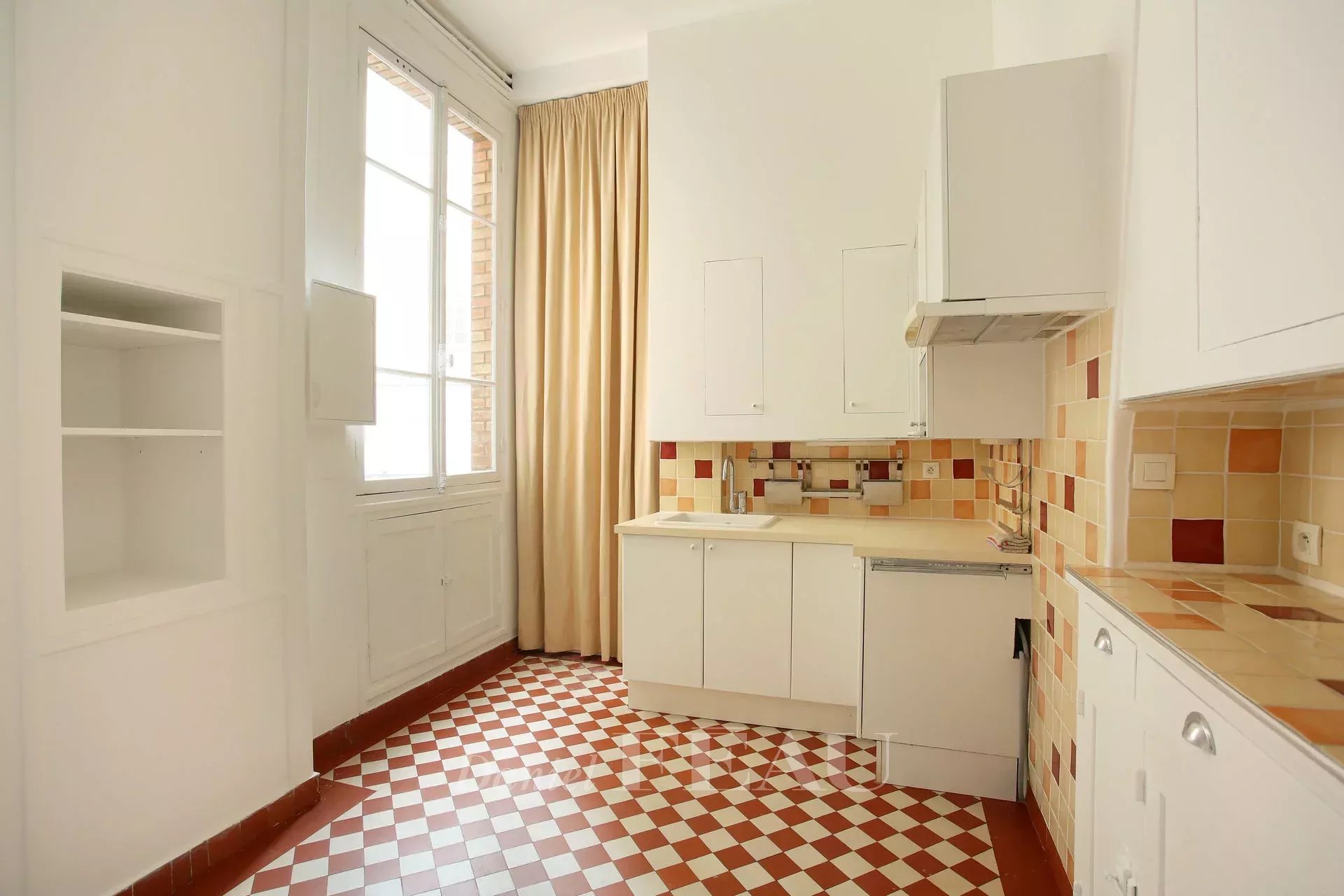 Kitchen Tile