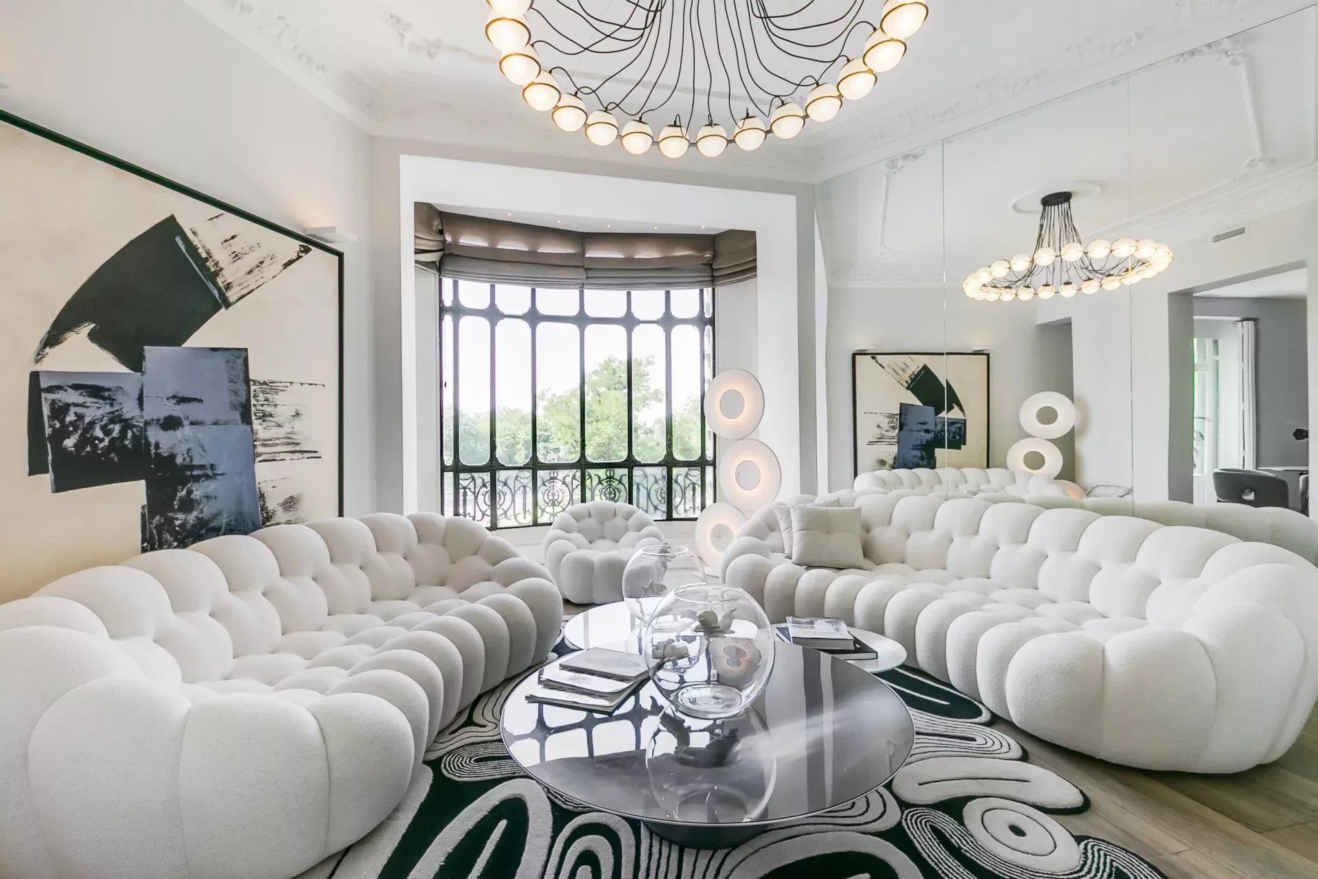 Madrid – Recoletos – Luxury corner apartment with 4 bedrooms and bay window overlooking Retiro