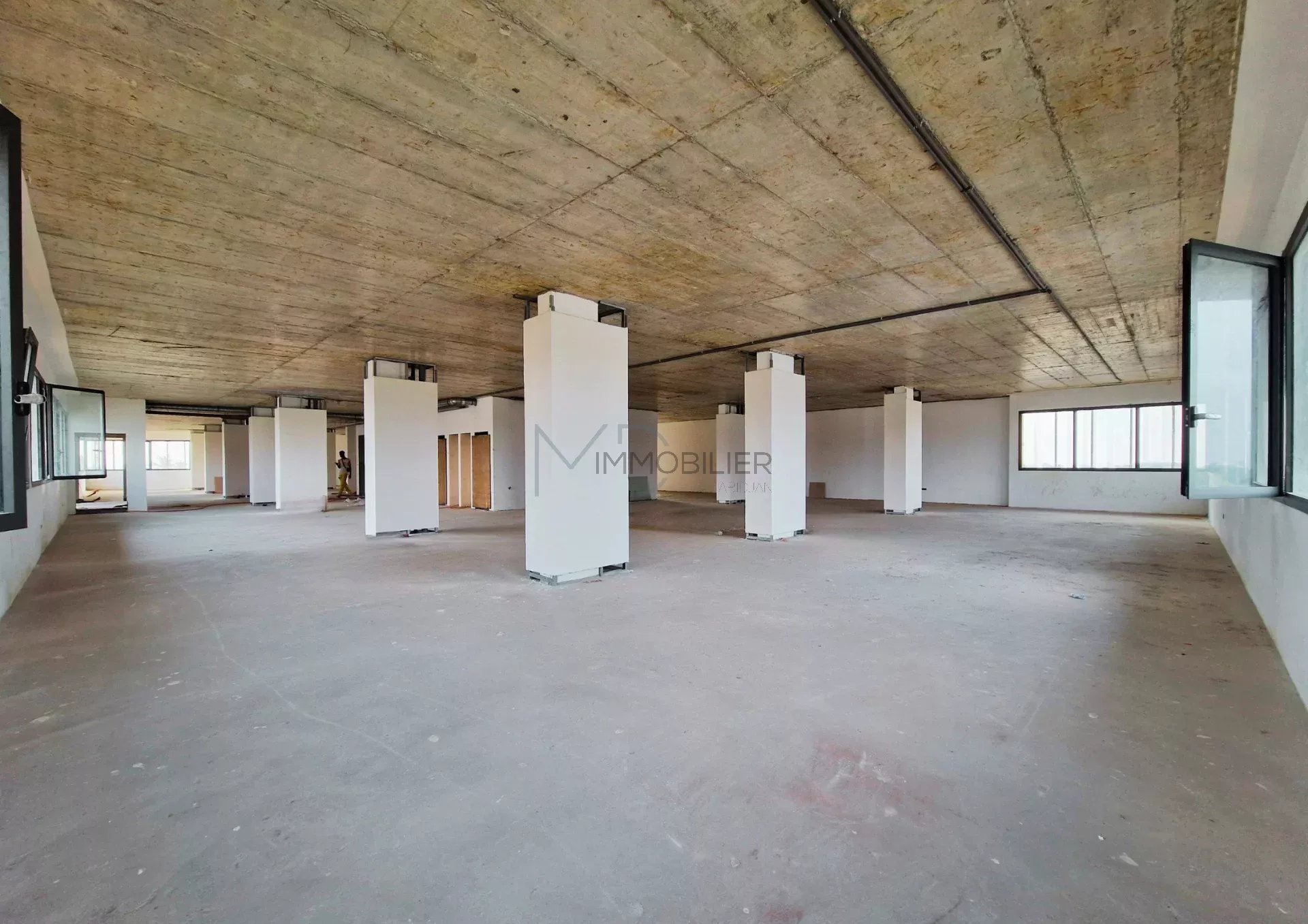 II PLATEAUX VALLONS - RUE DES JARDINS | OFFICE SPACE FOR RENT