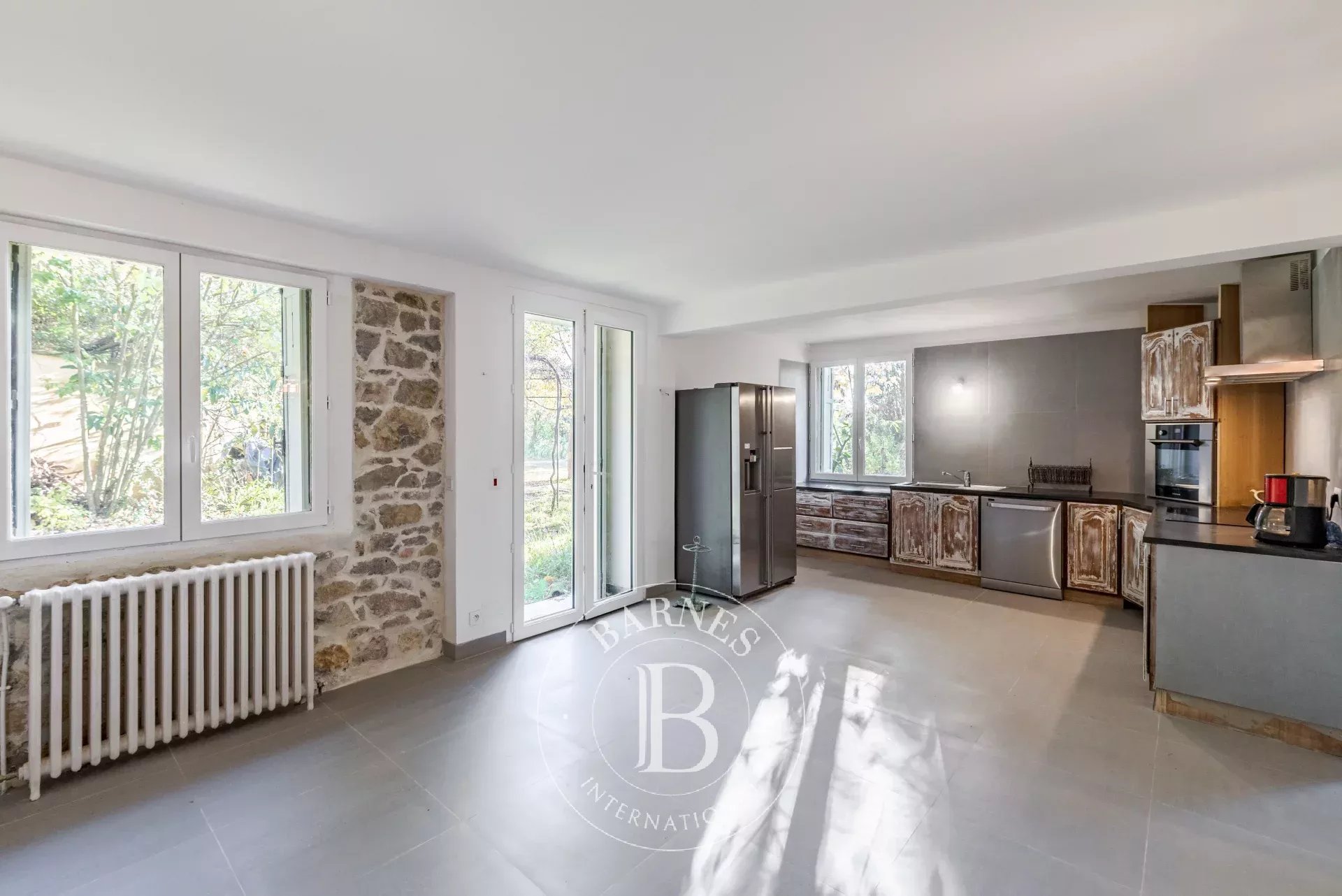 Ev Mougins - picture 9