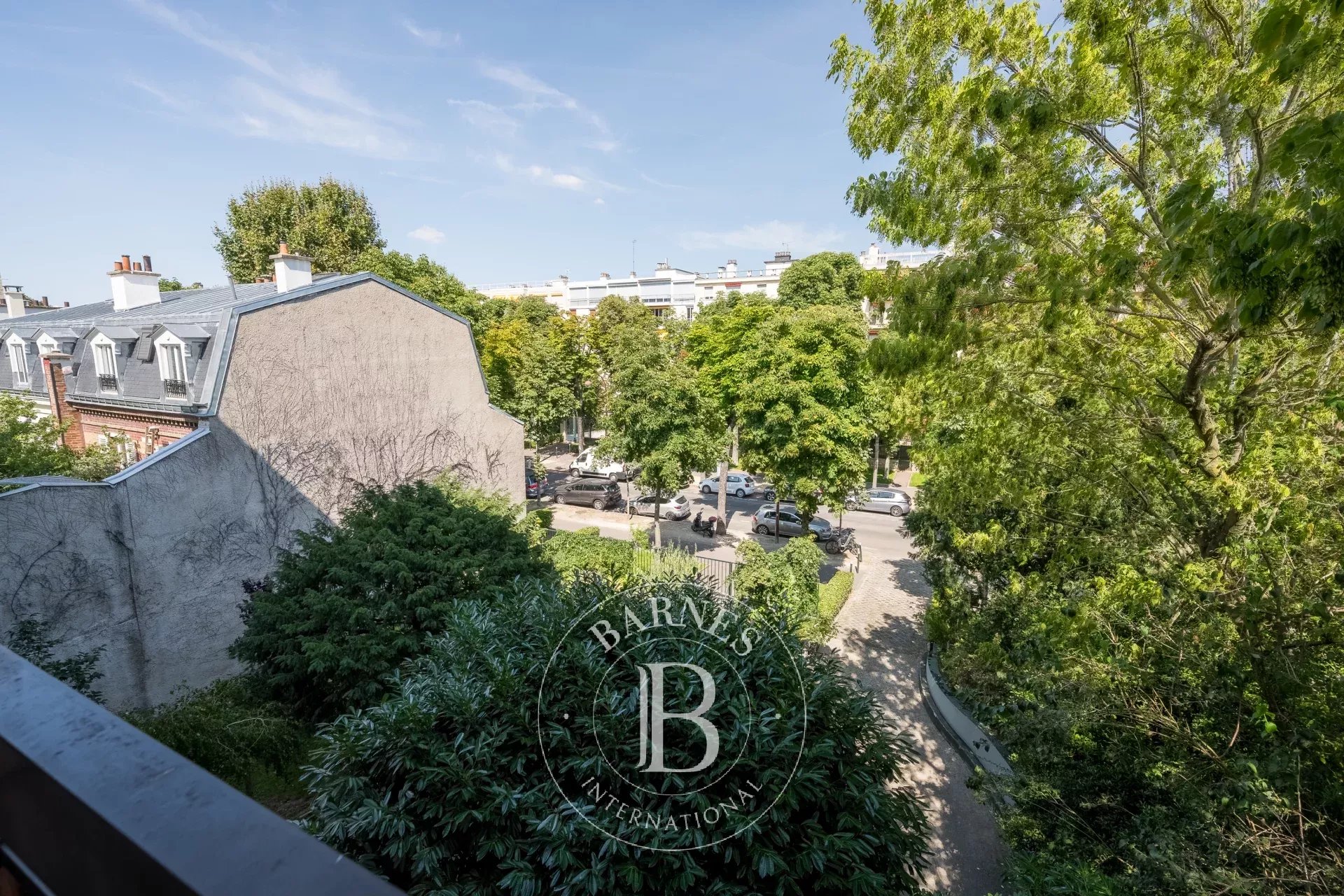 Neuilly-Argenson - 3-bed apartment - Balconies - Unobstructed verdant views