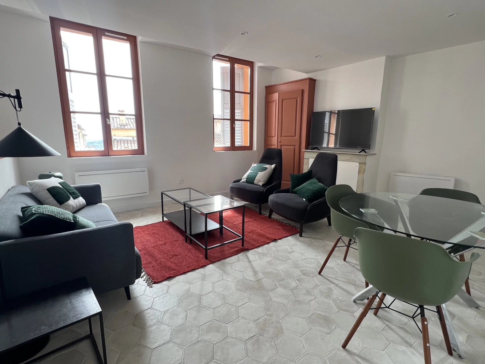 2 PIECES 44 M²