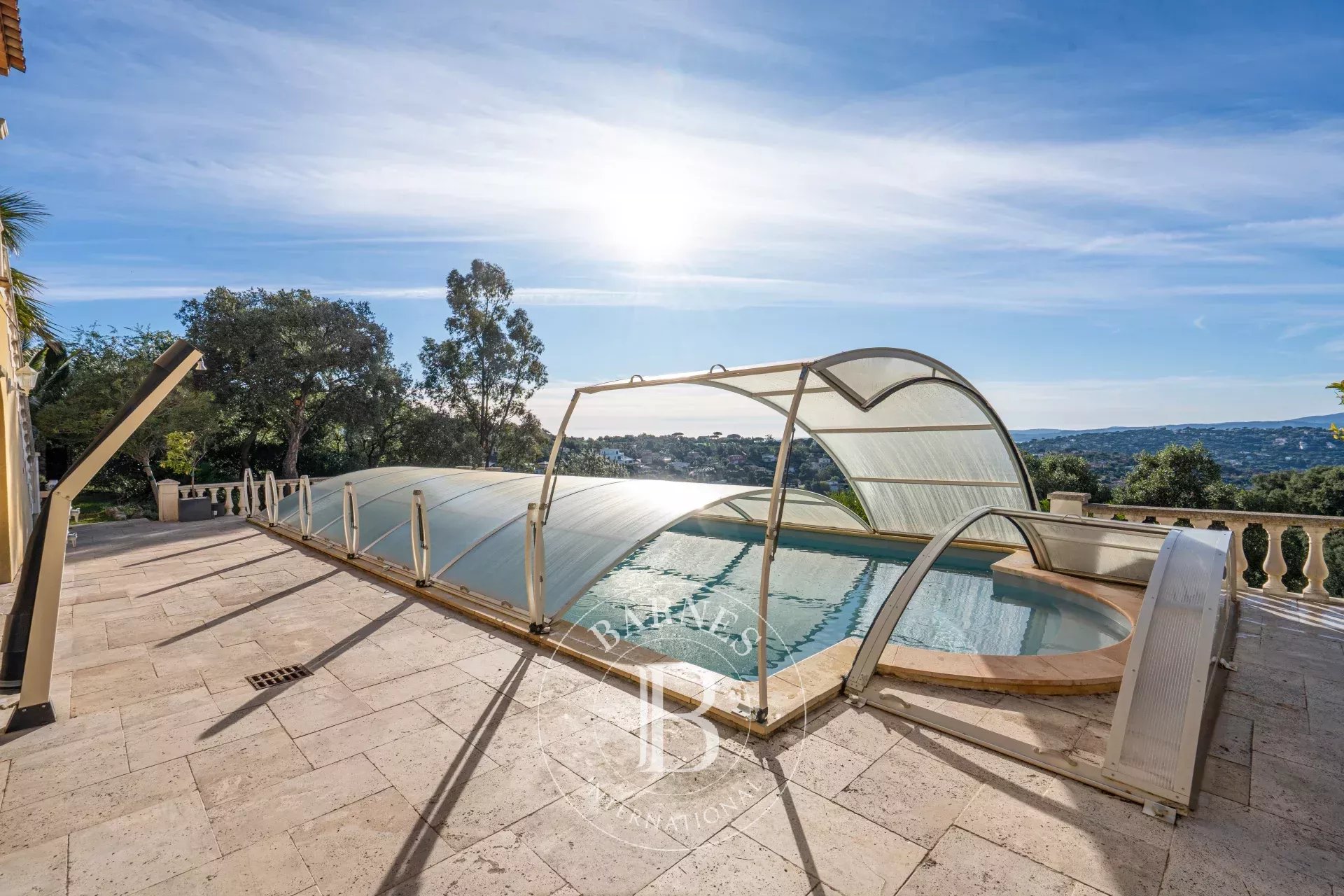 Ev Sainte-Maxime - picture 4