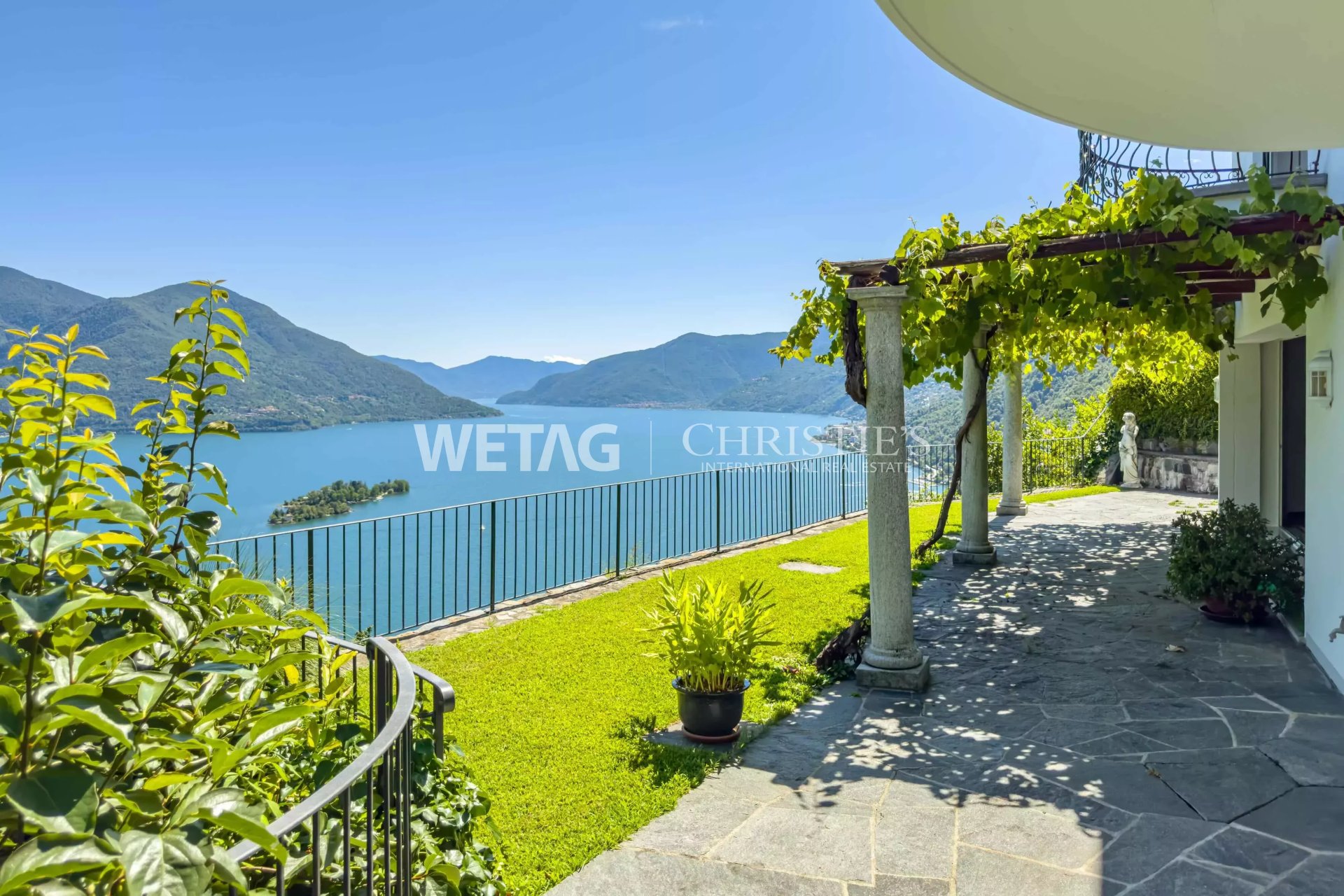 5 Bedroom Villa/Townhouse's Image 7