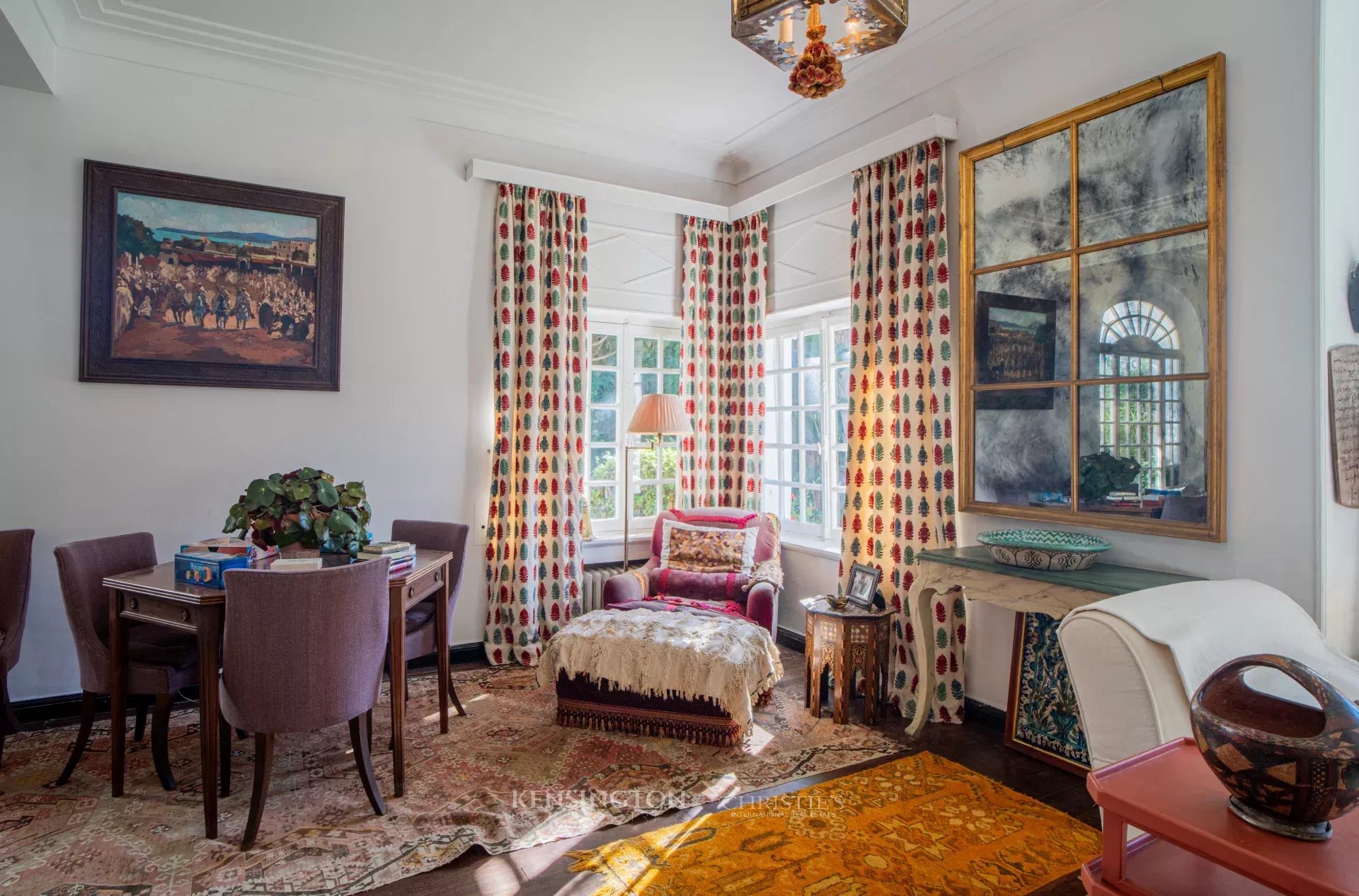 6 Bedroom Villa/Townhouse's Image 5