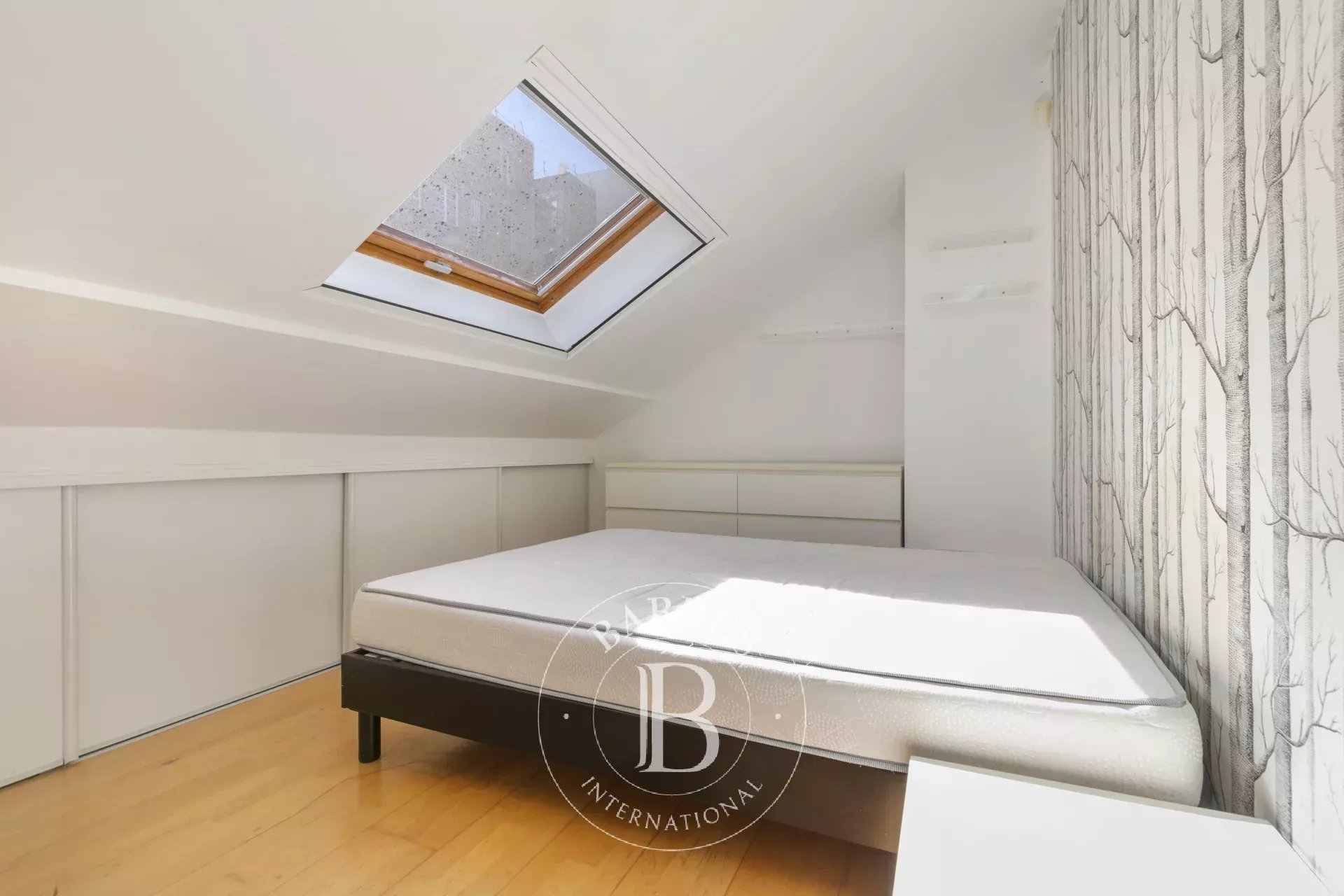 Paris  - Apartment 3 Bedrooms - picture 14