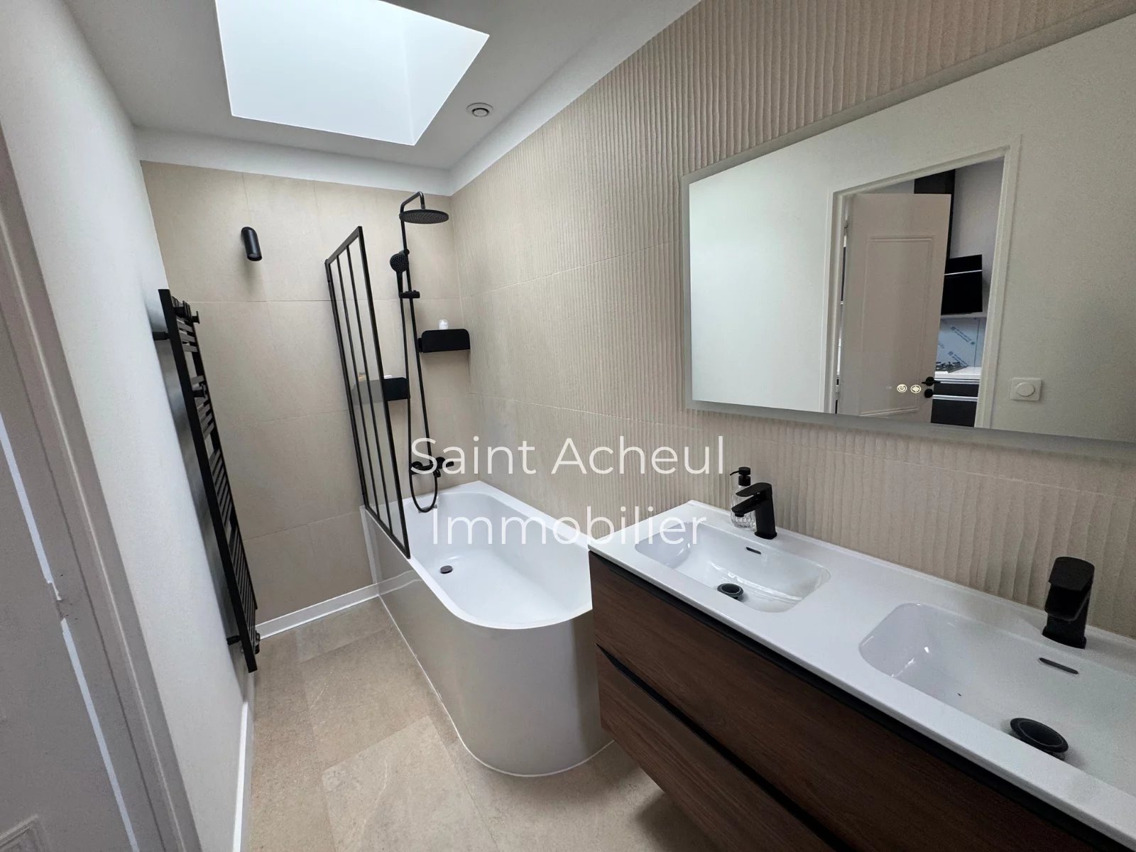 Quartier Saint Acheul/Saint Anne / Maison rénovée avec Jardinet — photo 4