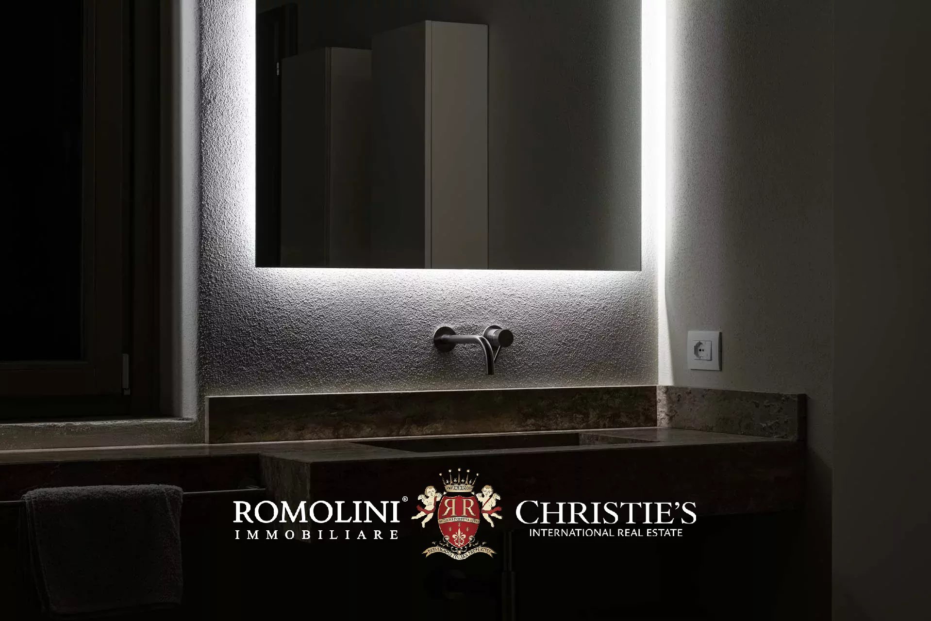 4 Bedroom Villa/Townhouse's Image 46