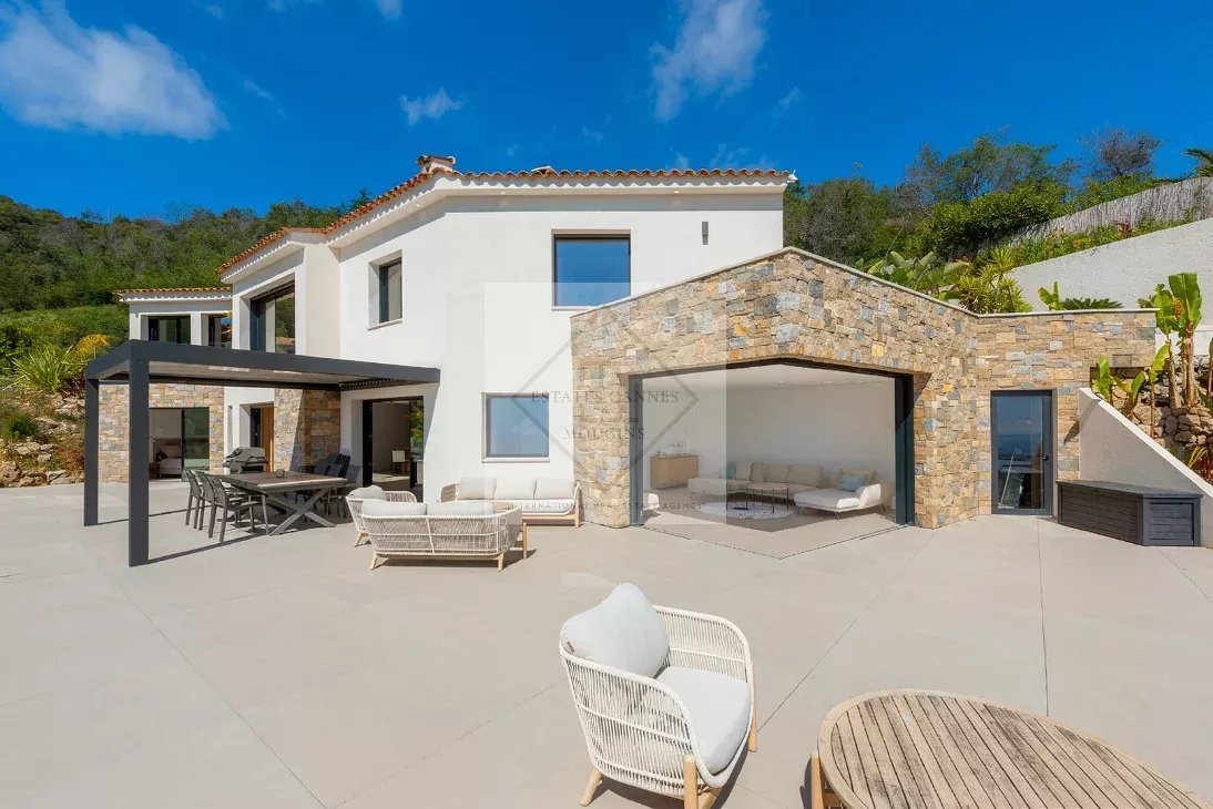Superbe villa contemporaine – Vue mer panoramique, emplacement privilégié à 10 minutes des plages — фото 20