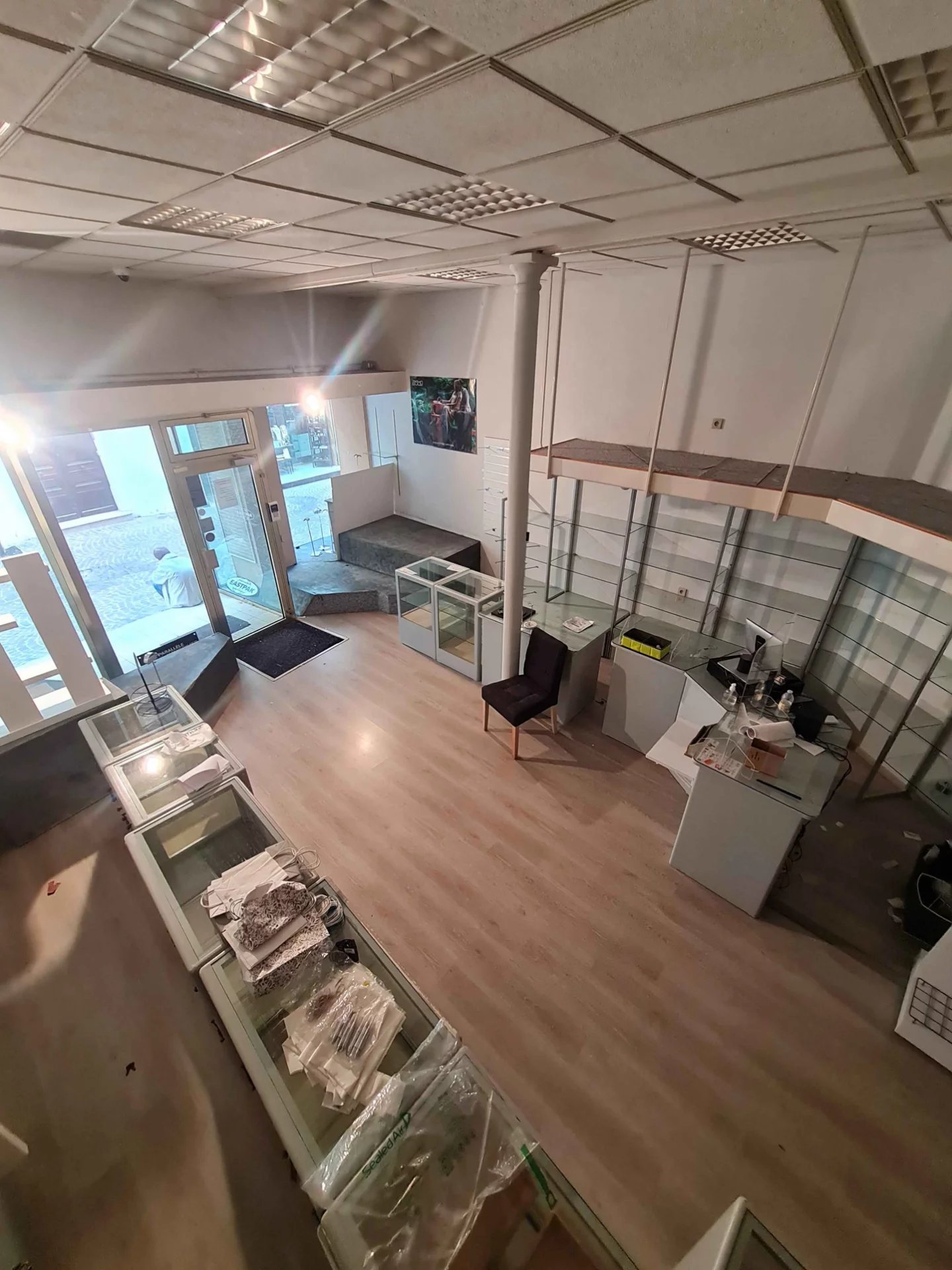 Vente Local commercial Tournon-sur-Rhône