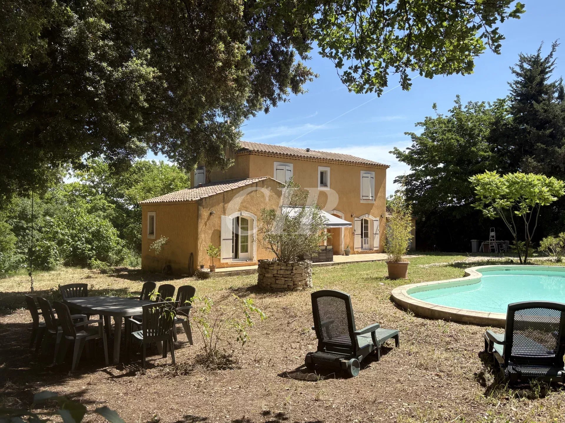 AIX NORD VILLA T5 QUARTIER PRISÉ