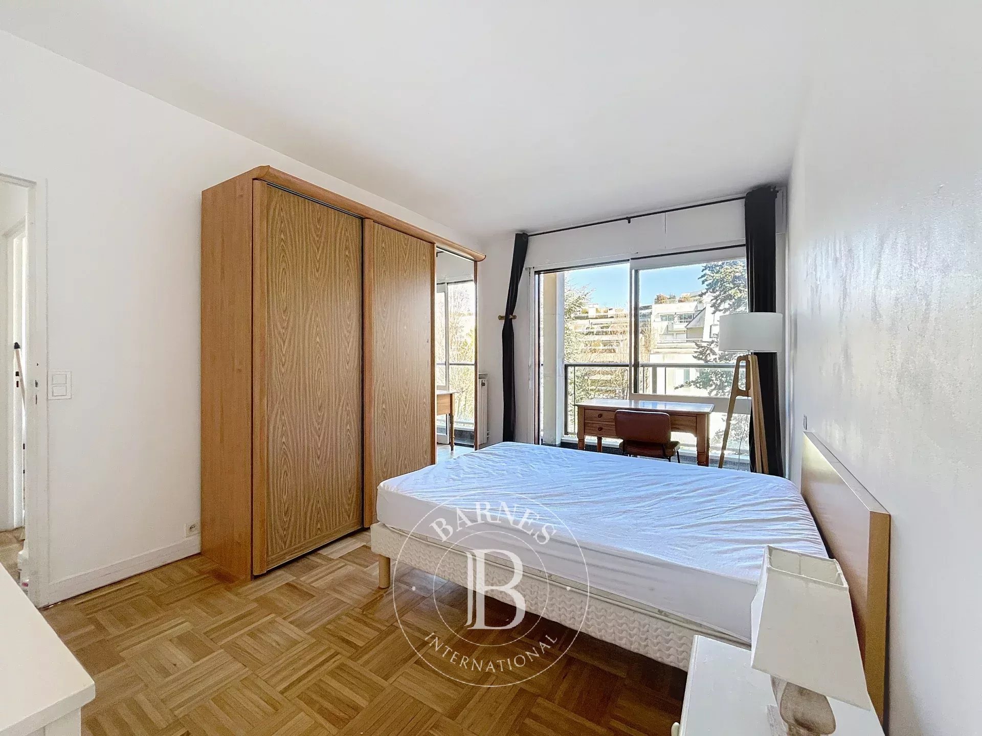 Neuilly-sur-Seine  - Apartment 2 Bedrooms - picture 9