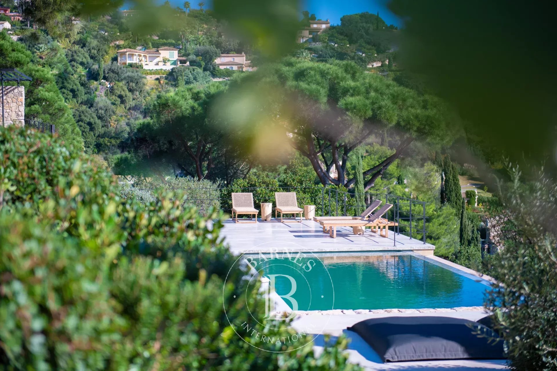 Villa Sainte-Maxime - picture 8