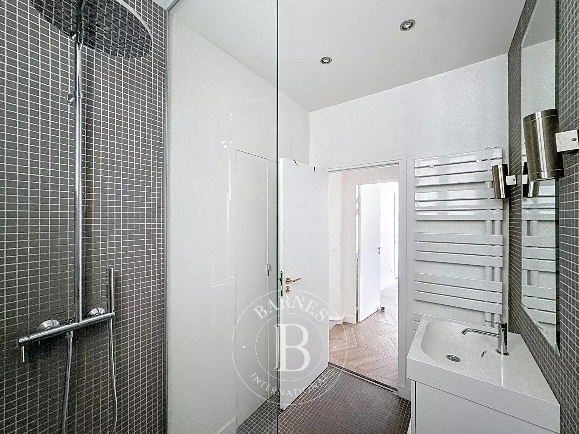 Daire Paris 1er - picture 12