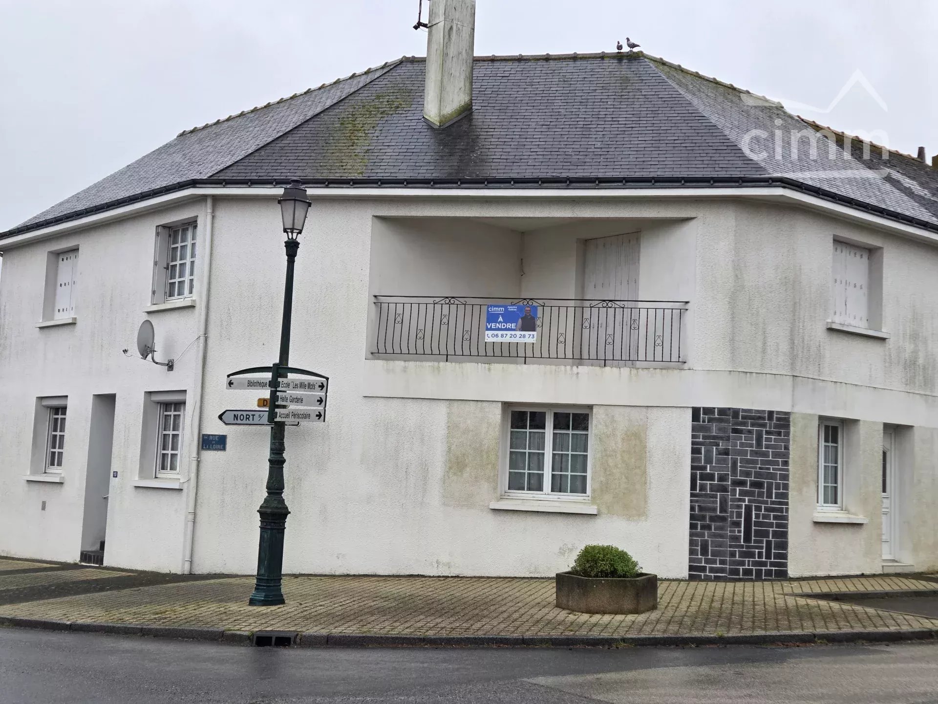 Agence immobilière de 