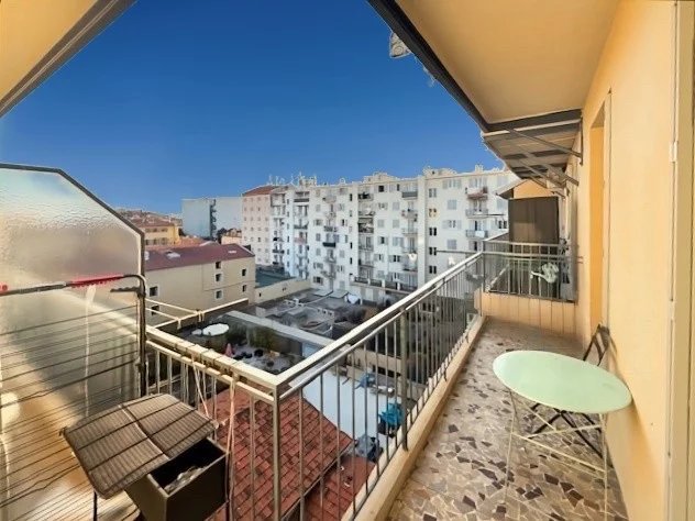 Sale Apartment - Nice Le Port