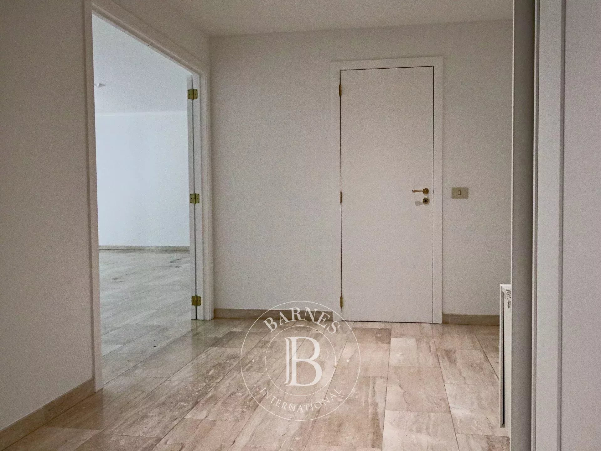 Roosevelt - flat 3bed 2bad terras garage