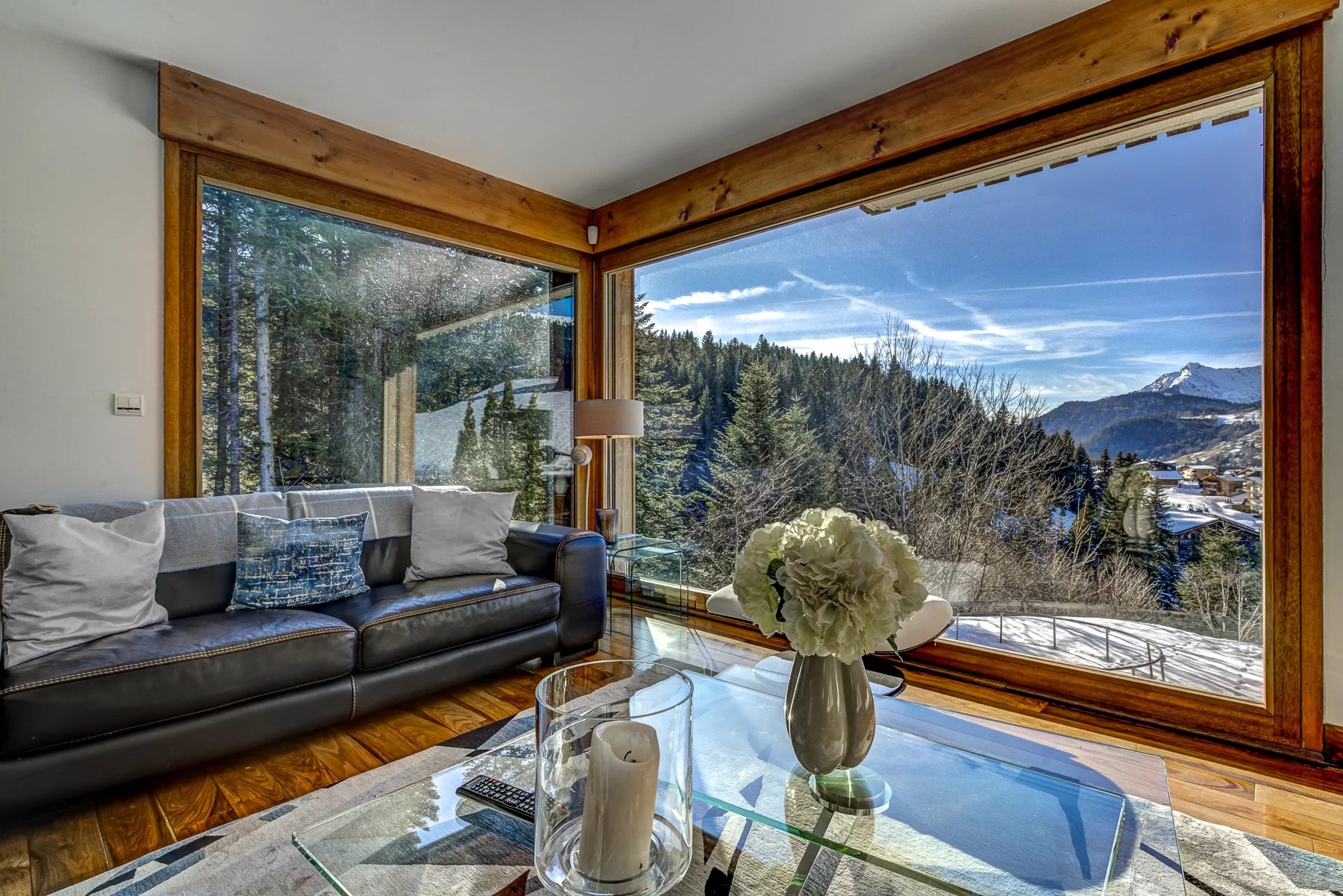 LES GETS - 5 bedroom chalet in Les Gets Accommodation in Chamonix