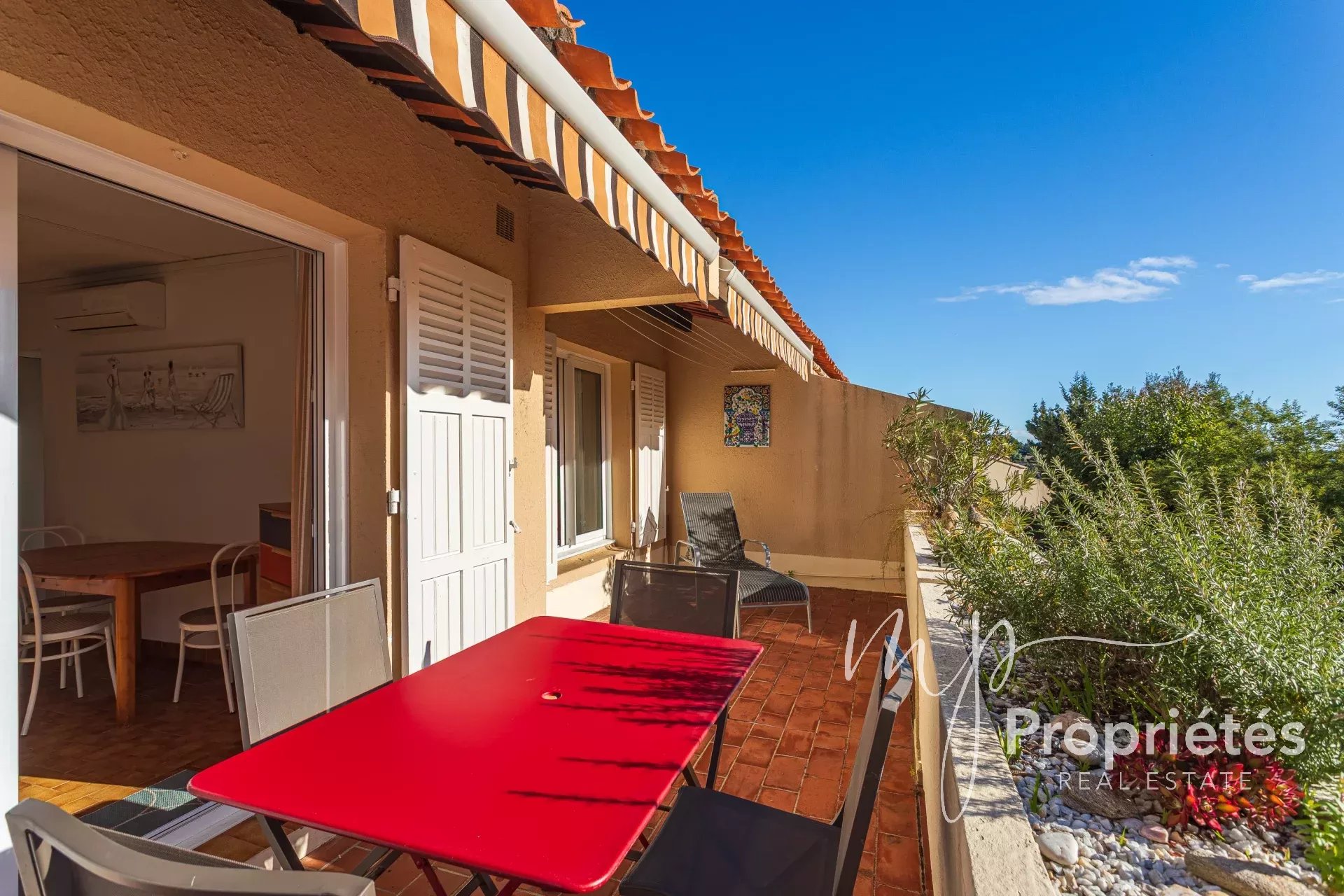 Agence immobilière de 