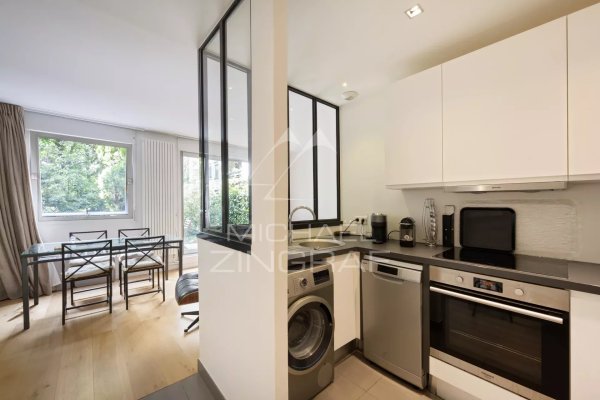 1-Bedroom Apartment in Neuilly-Sur-Seine — photo 6