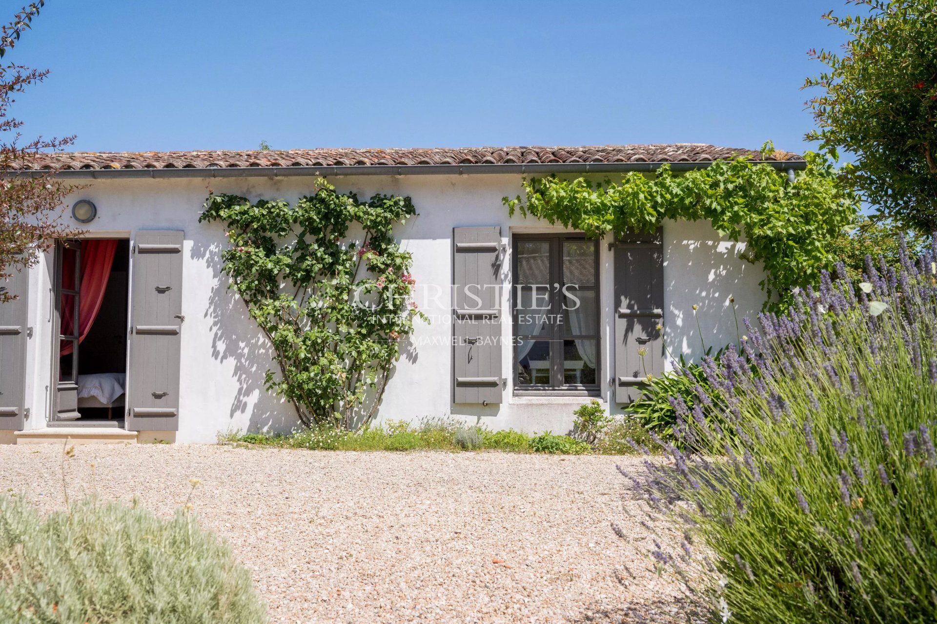 7 Bedroom Villa/Townhouse's Image 6
