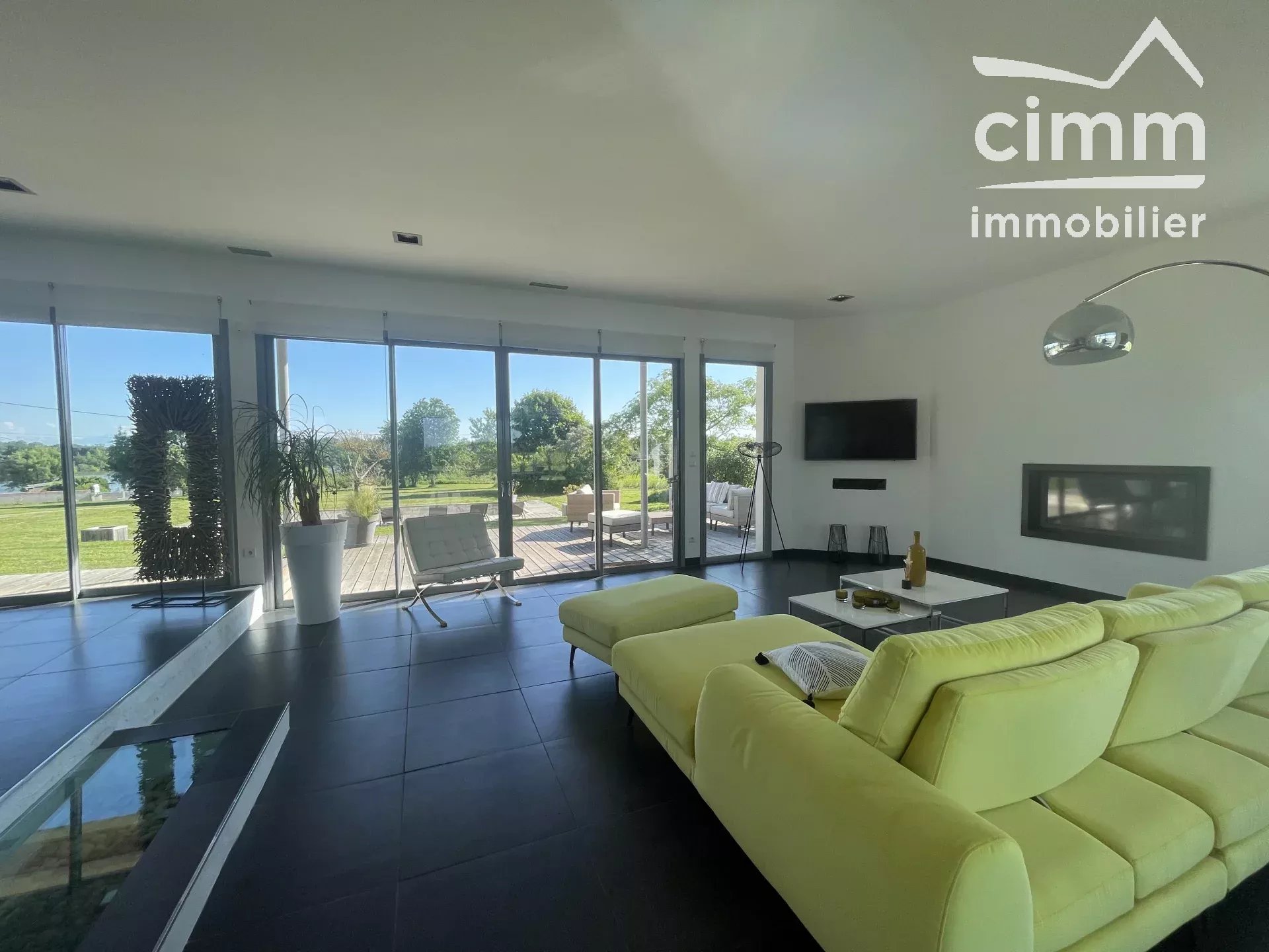 Agence immobilière de Cimm Immobilier by Valente
