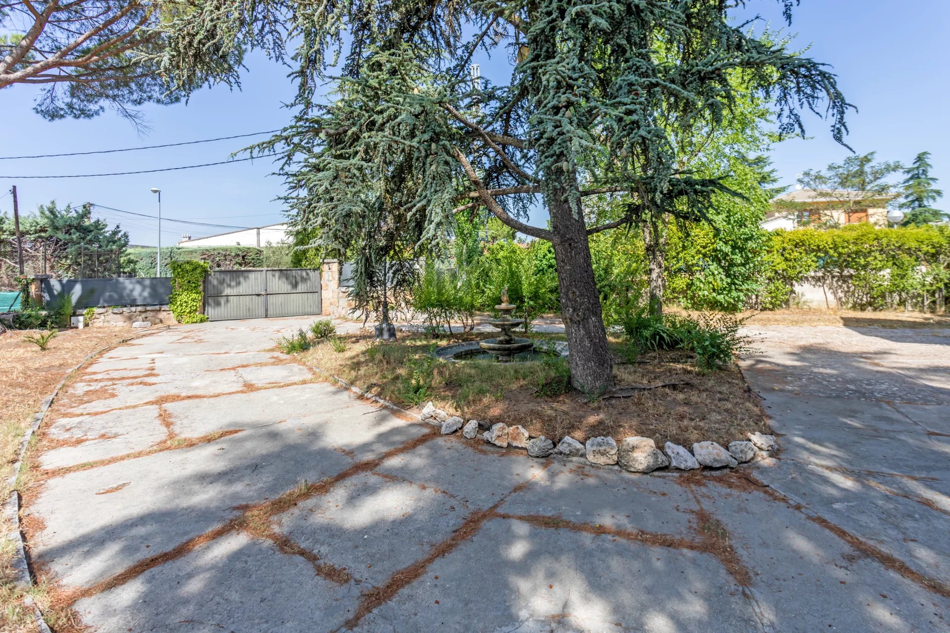 Premier terrain à bâtir à Majadahonda à vendre