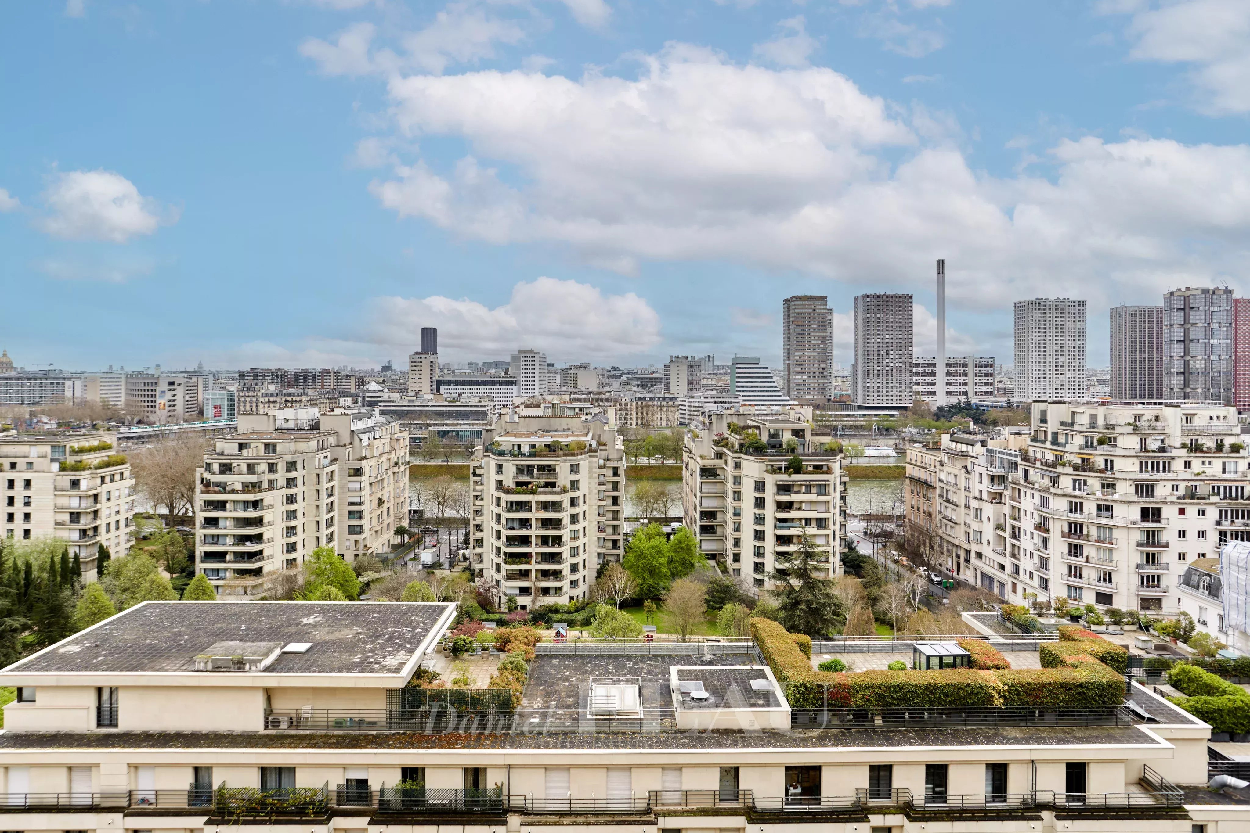 Location Appartement Paris 16ème